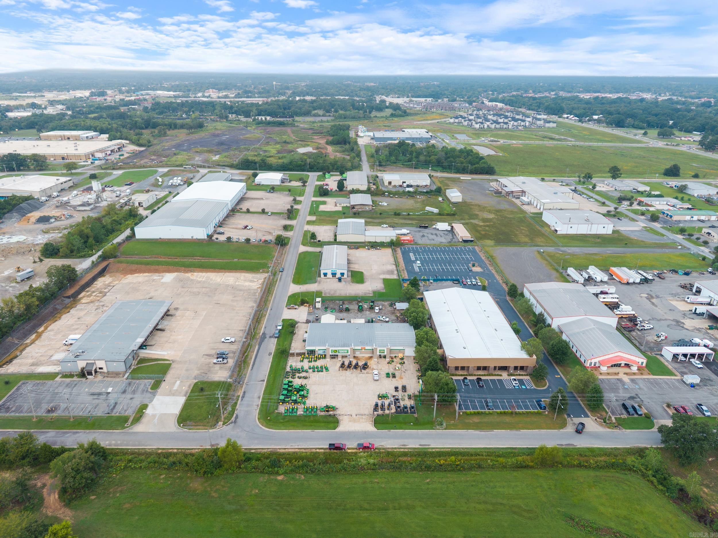 205 Tilk  Conway, AR