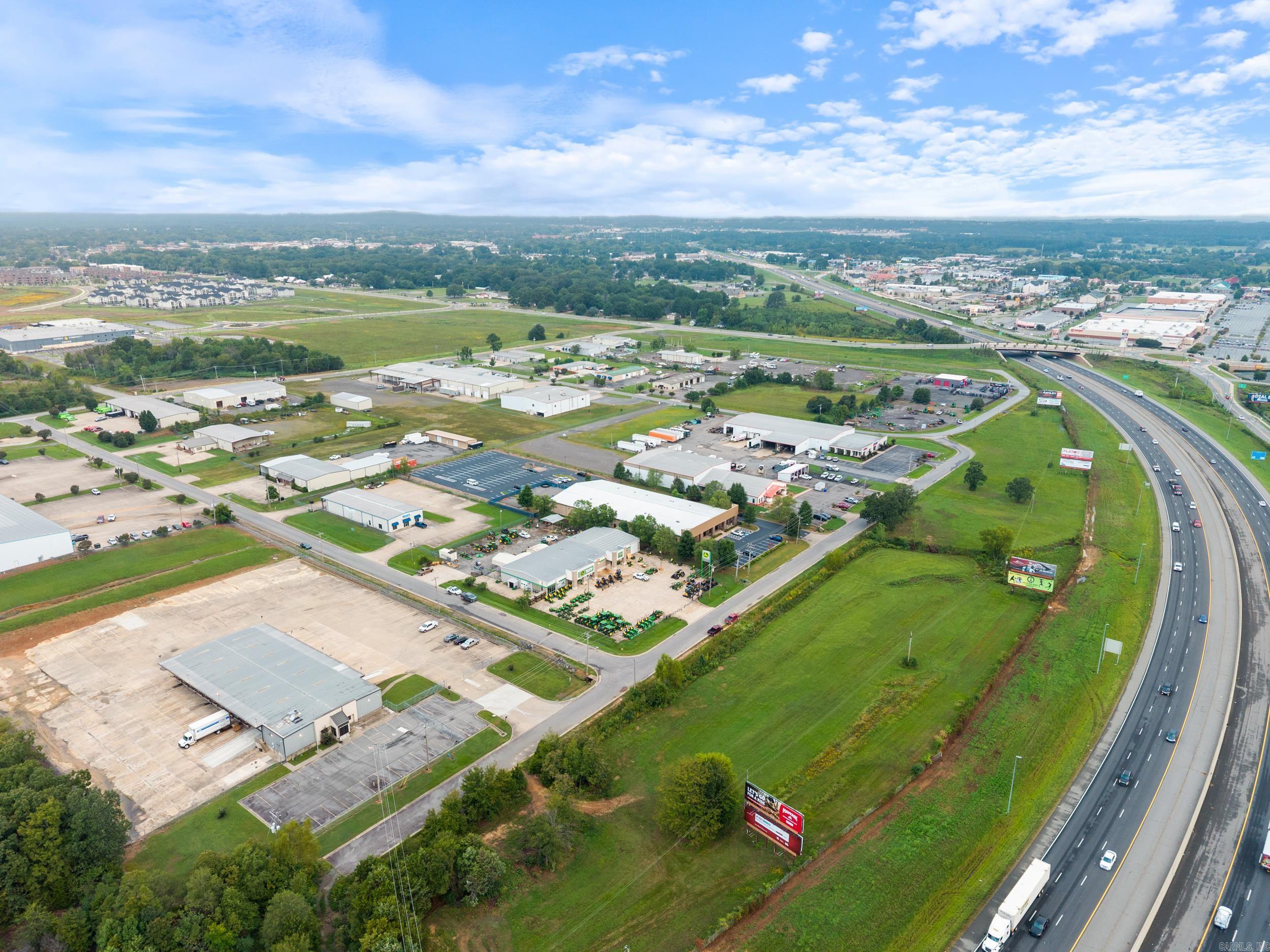 205 Tilk  Conway, AR