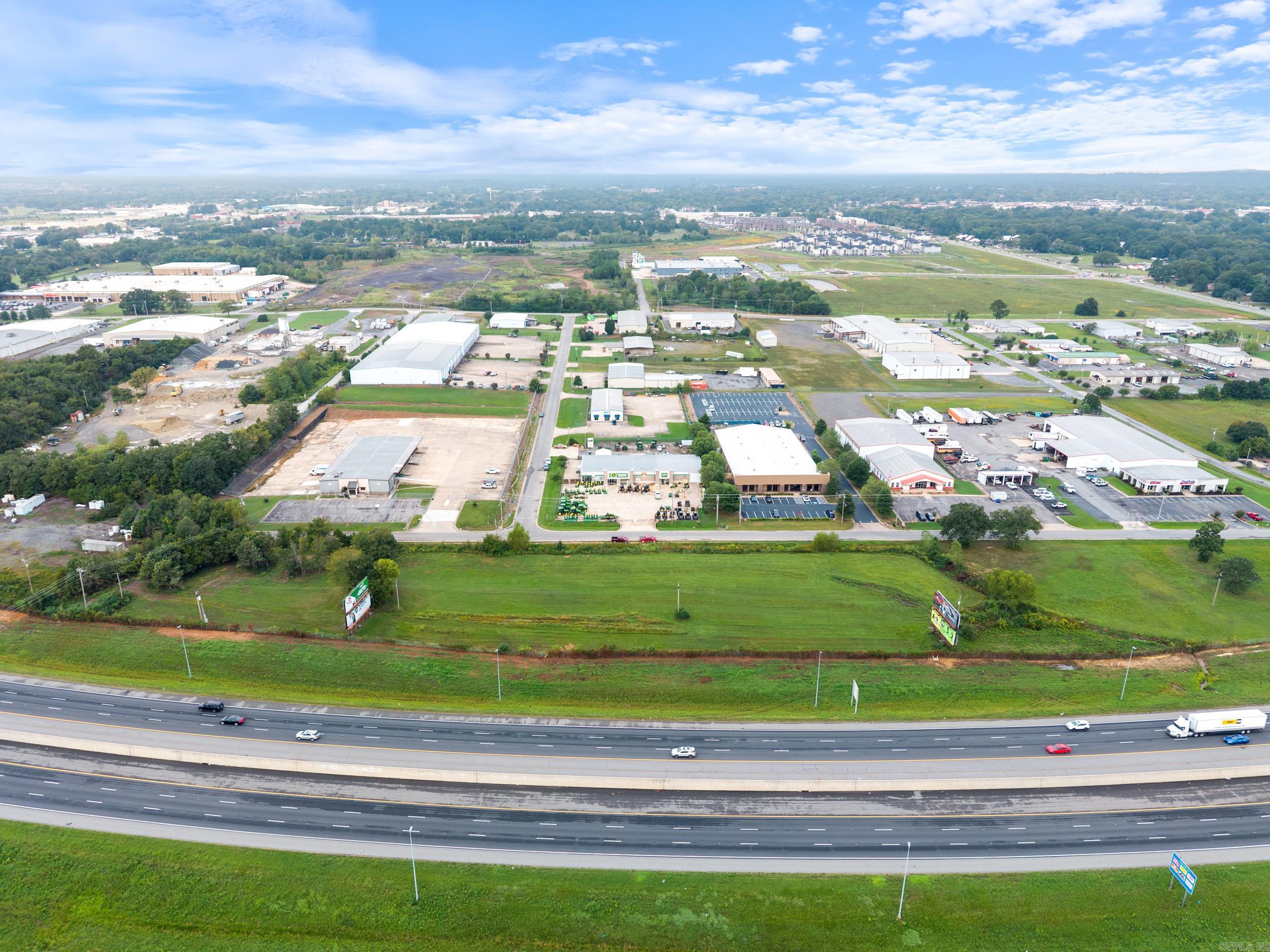 205 Tilk  Conway, AR