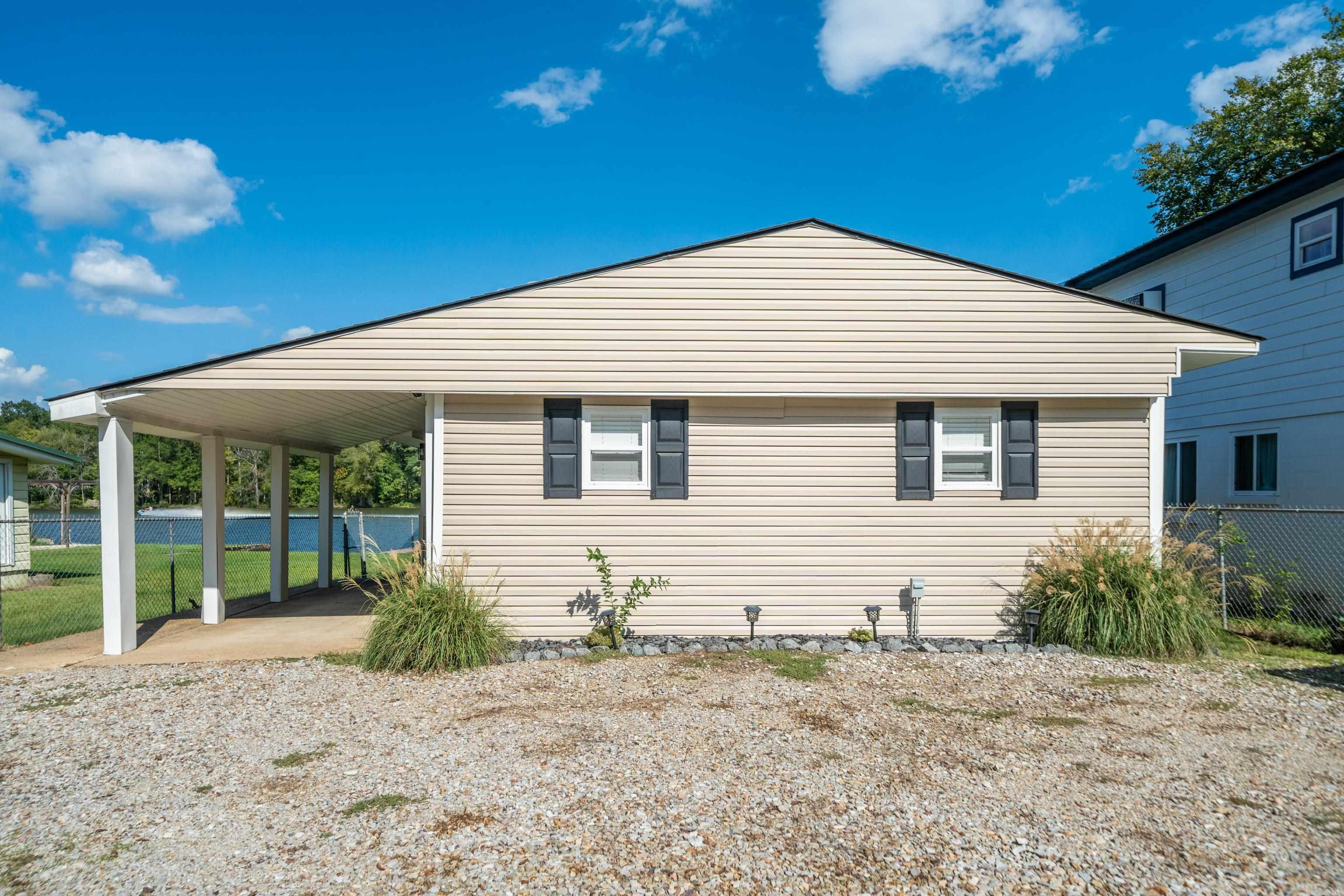 118 Muskogee  Royal, AR