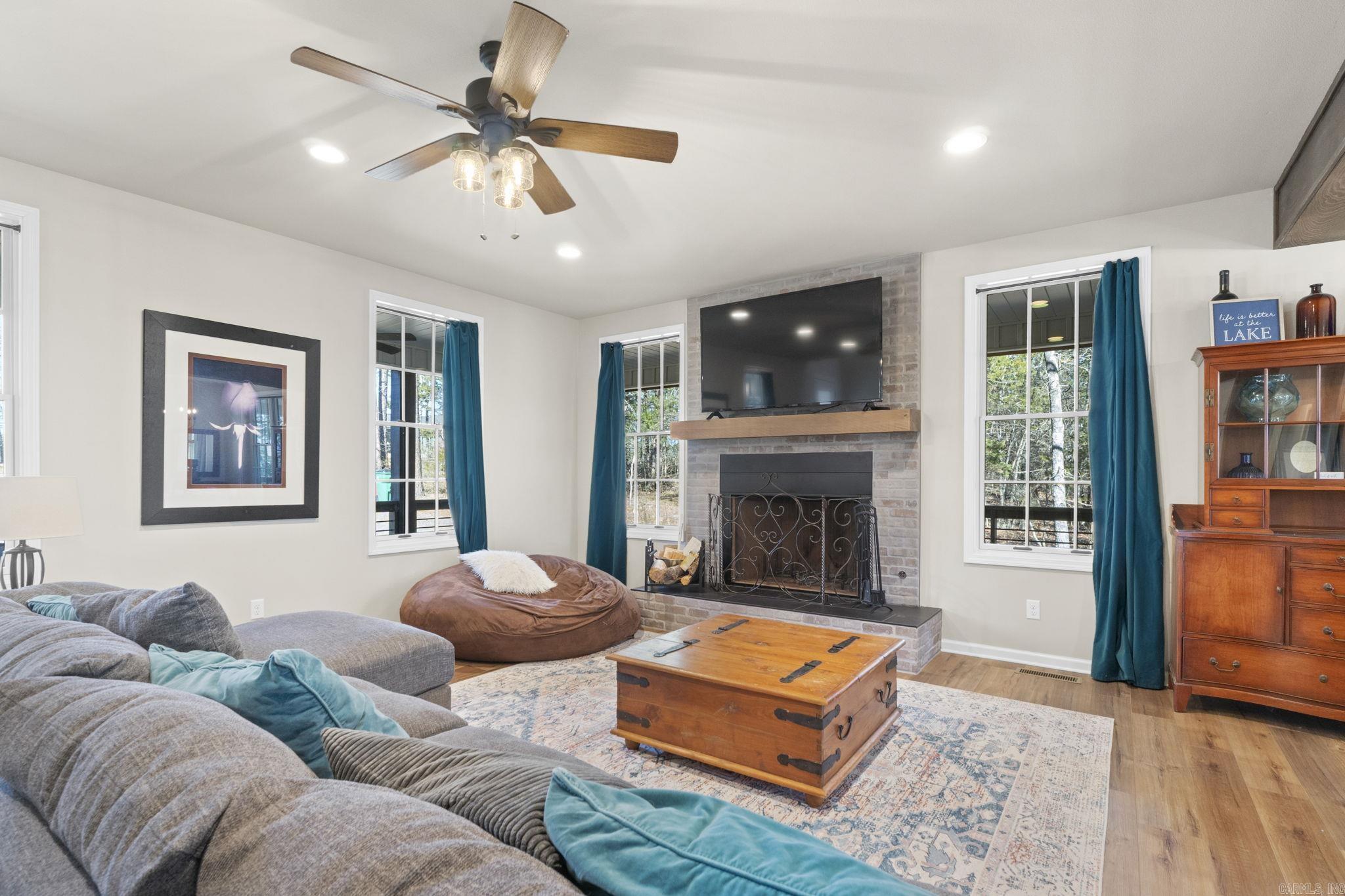 3247 Dug Hill Road Drasco, AR 72530