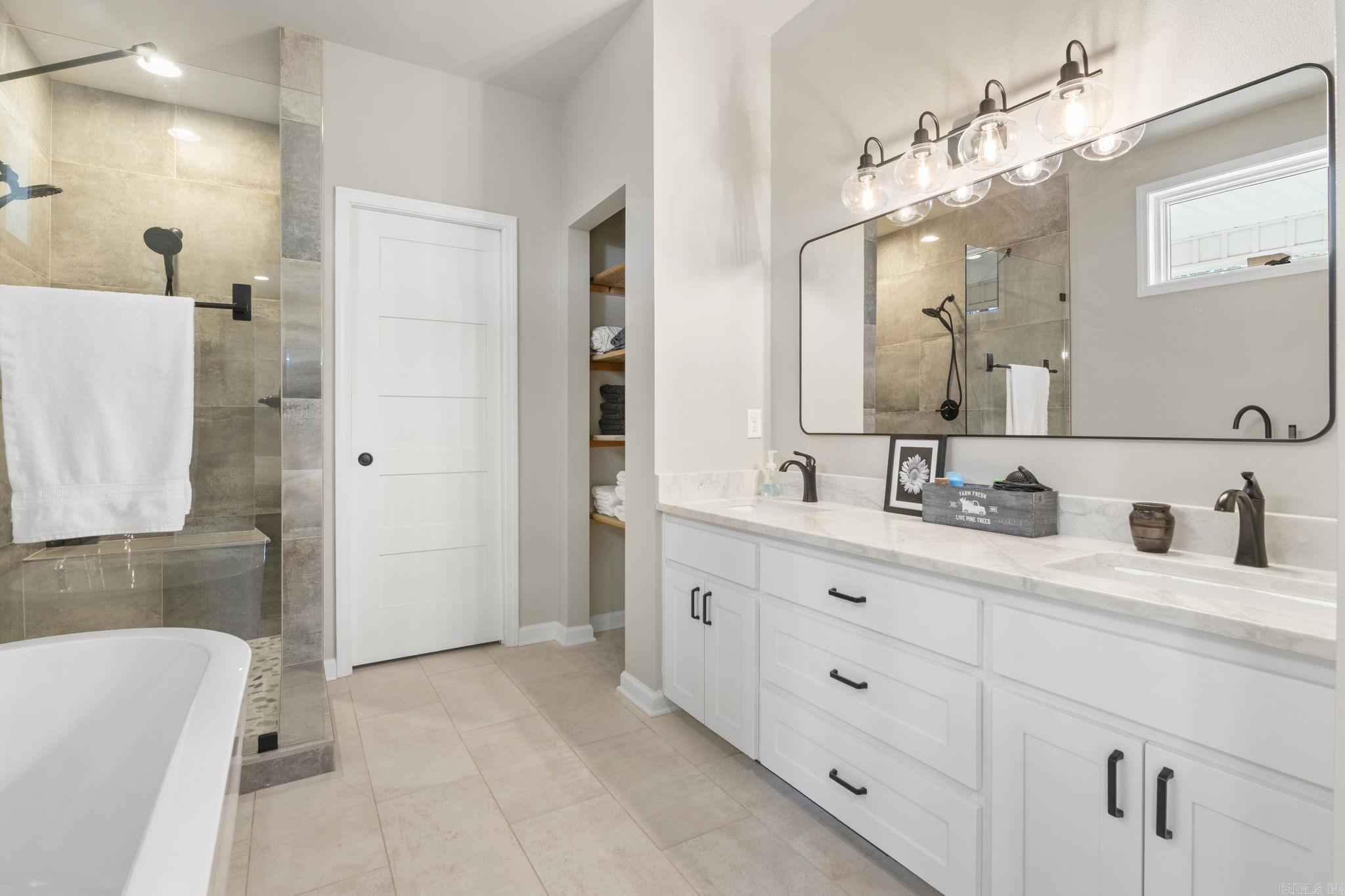 3247 Dug Hill Road Drasco, AR 72530