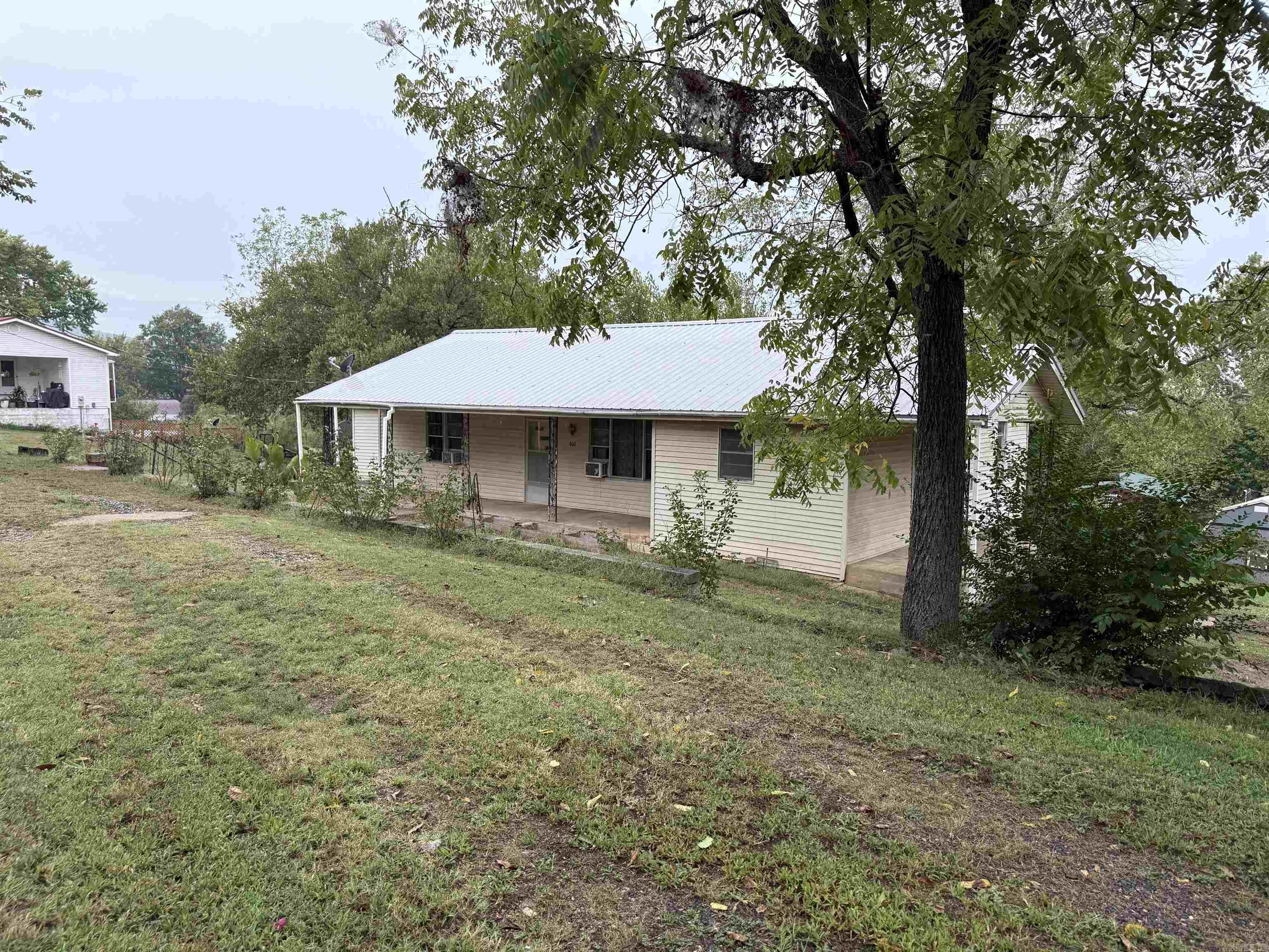 400  Canaan  Marshall, AR