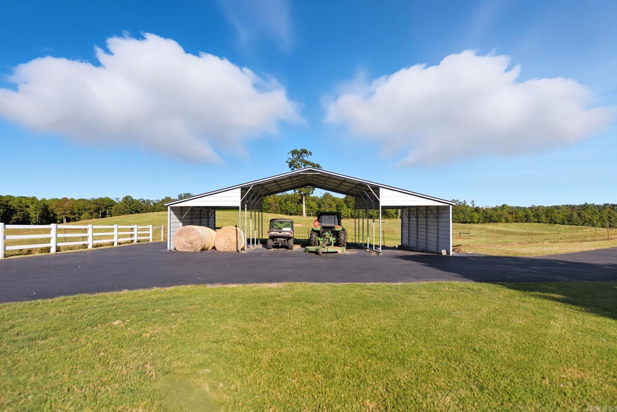 905 Sunshine Rd  Royal, AR