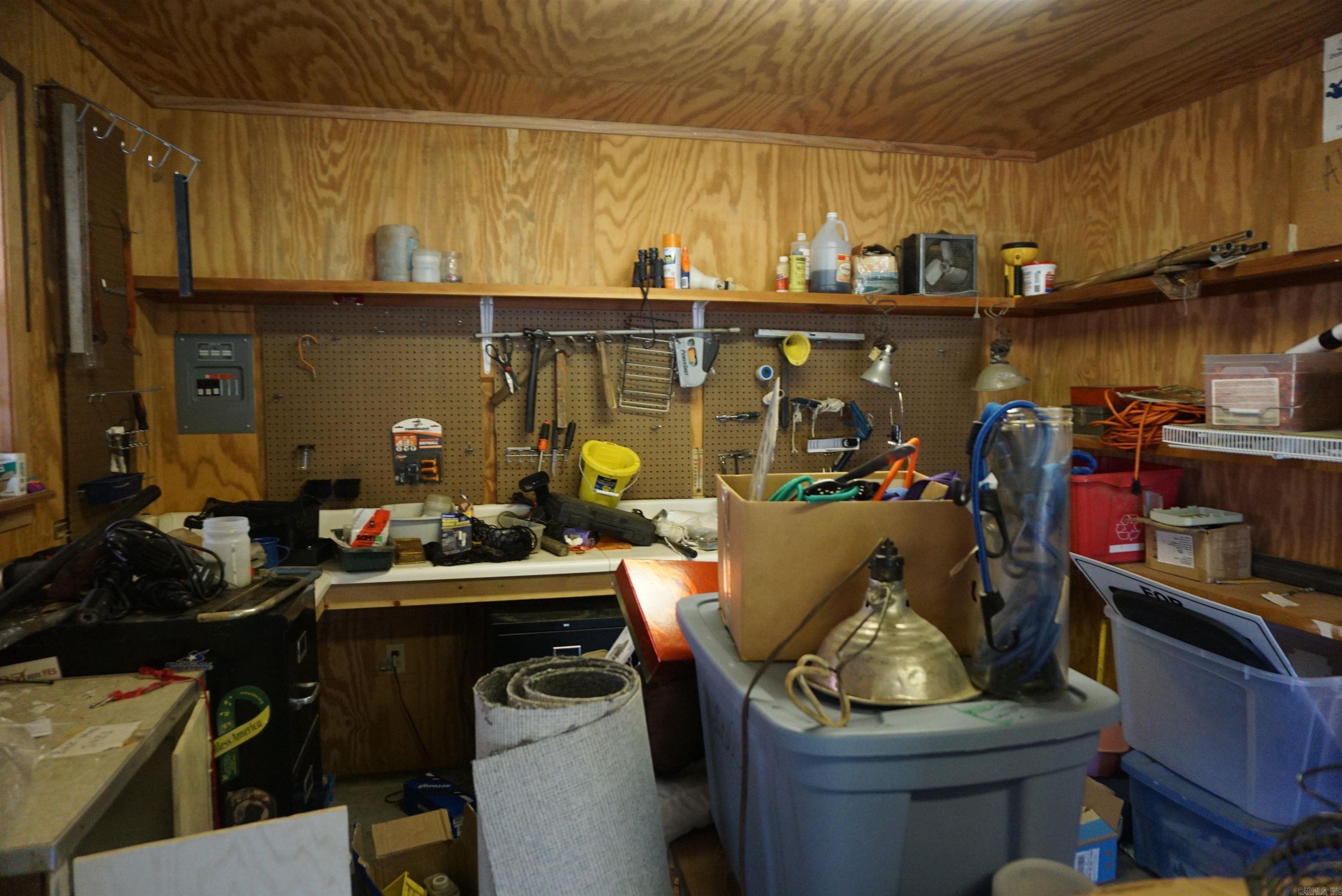 615 Chesapeake Dr Searcy, AR 72143