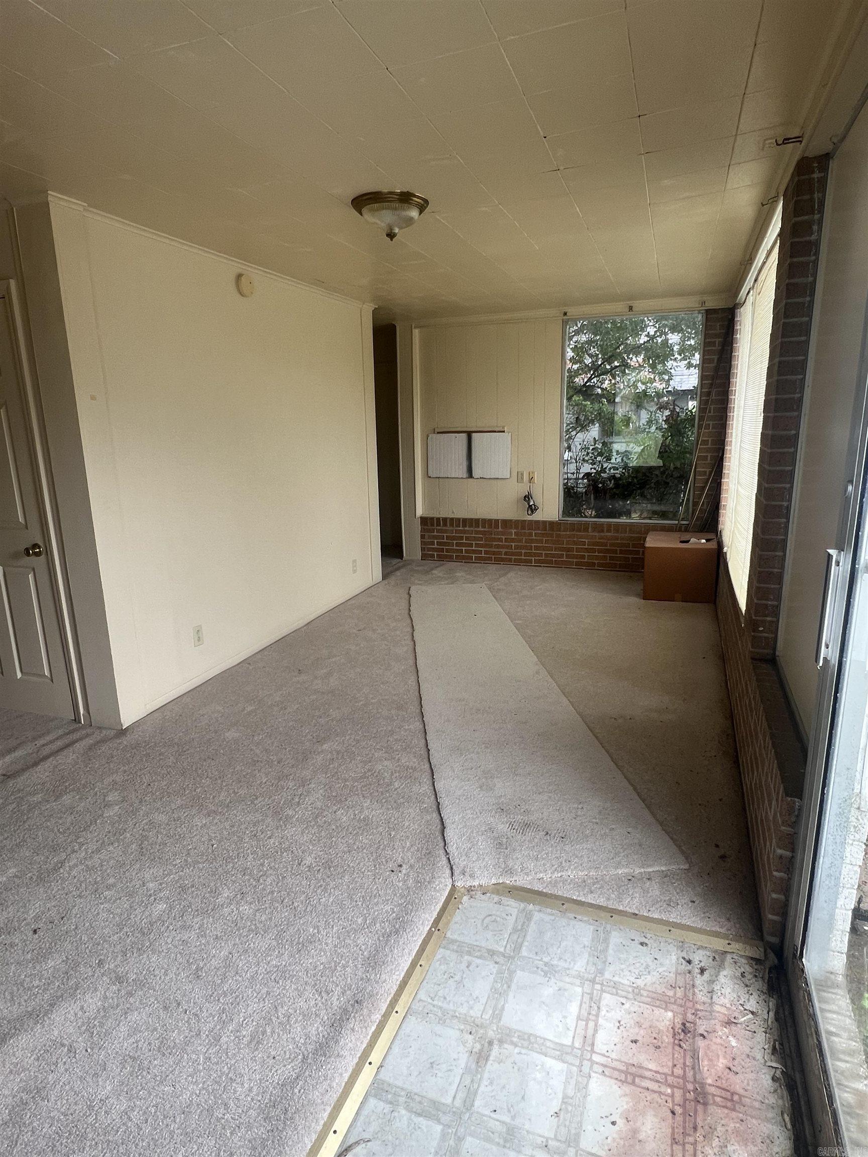 491 W Main  Piggott, AR