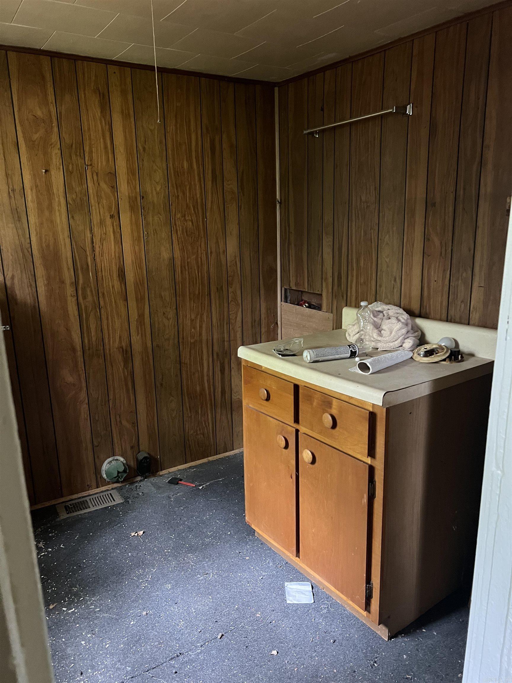 491 W Main  Piggott, AR