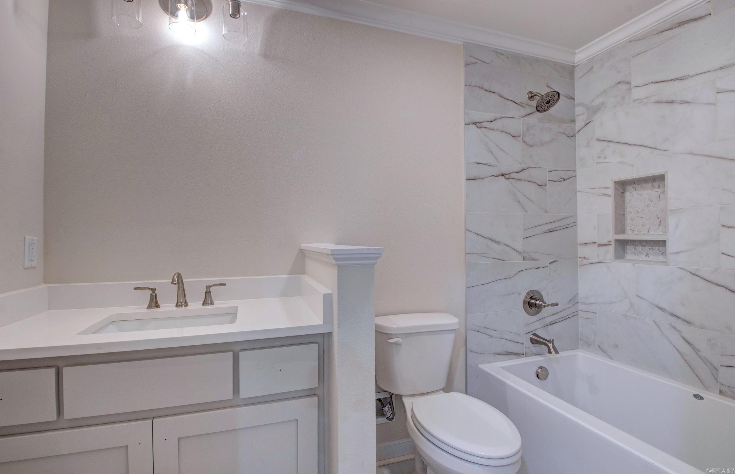 119 Crestview Drive Maumelle, AR 72113