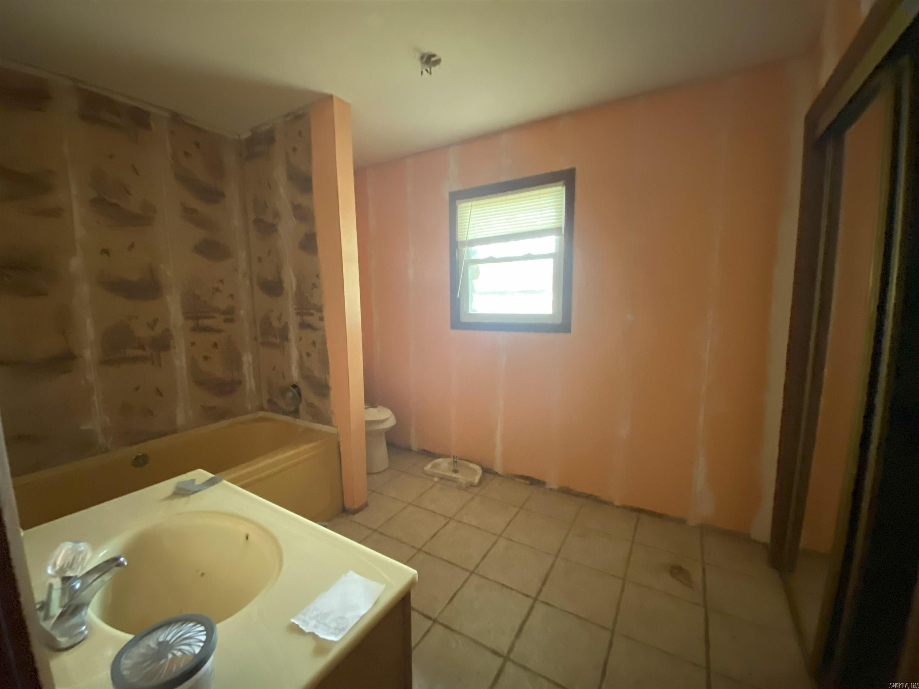 3416 CR 912  Jonesboro, AR