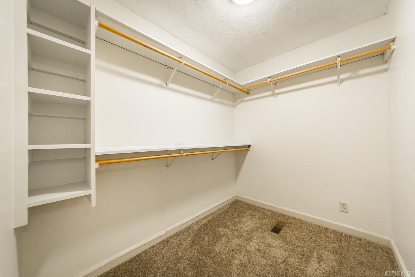 40 Woodsvine  Heber Springs, AR