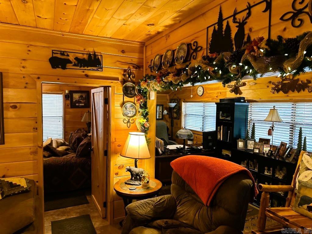 17735 S AR 9 Highway Melbourne, AR 72556