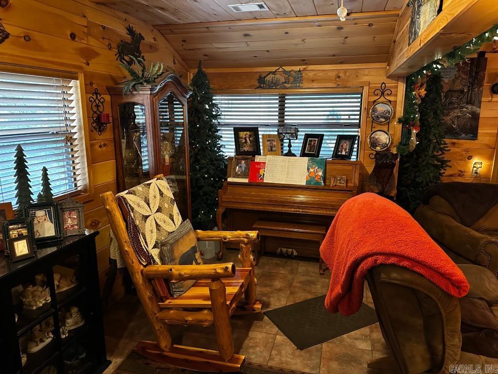 17735 S AR 9 Highway Melbourne, AR 72556