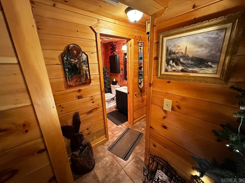 17735 S AR 9 Highway Melbourne, AR 72556