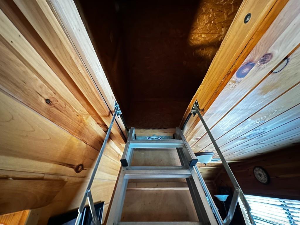 17735 S AR 9 Highway Melbourne, AR 72556