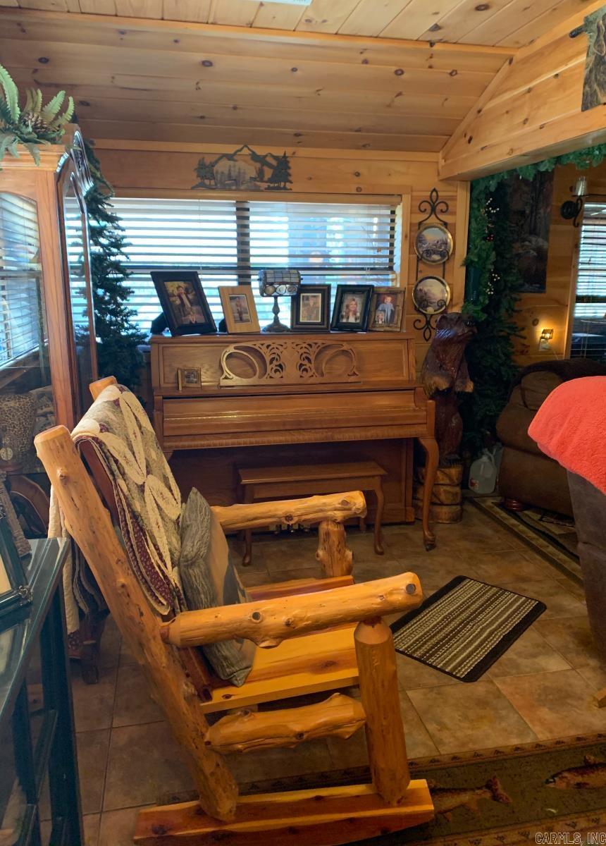 17735 S AR 9 Highway Melbourne, AR 72556