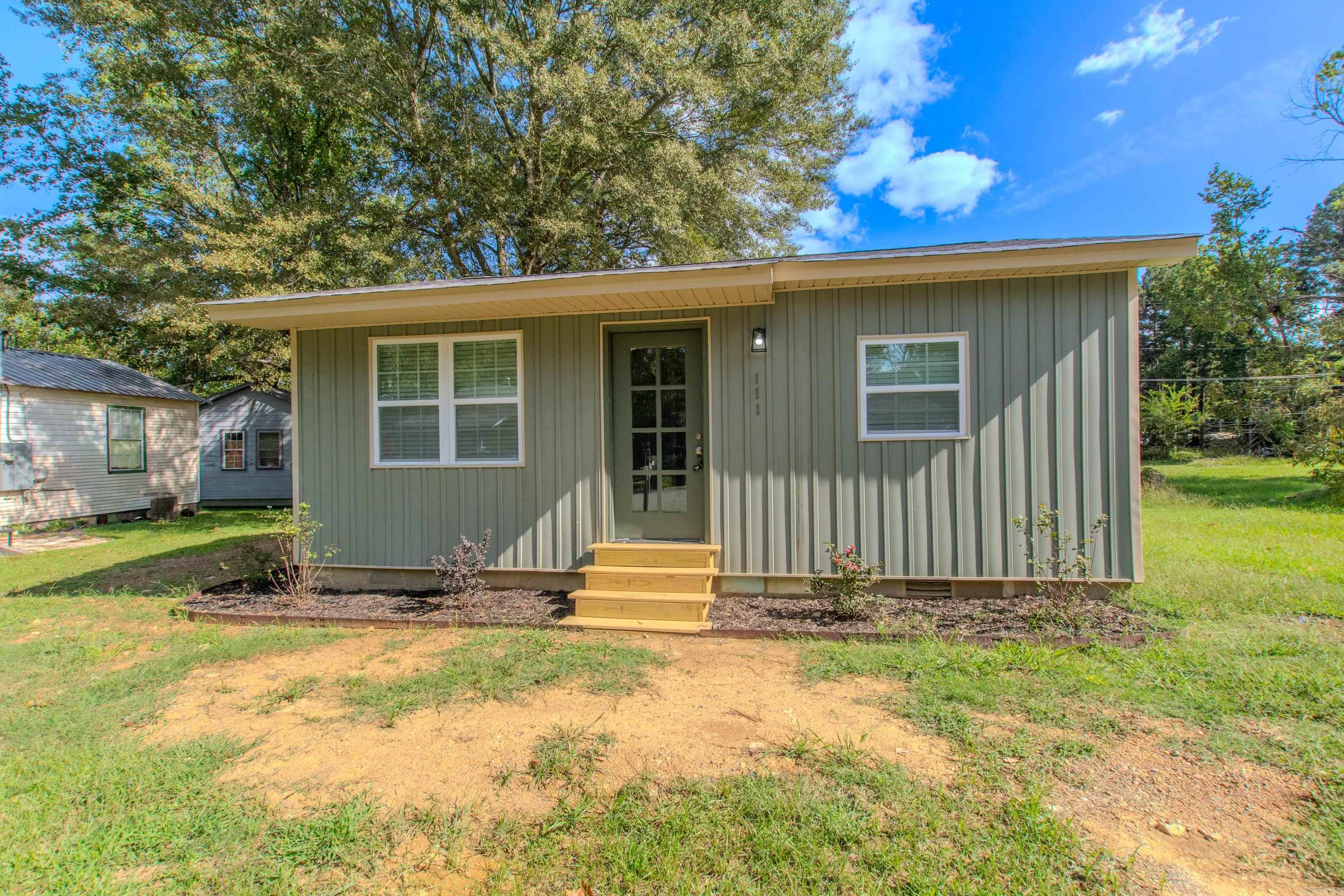 111 Joiner Ave  Jacksonville, AR