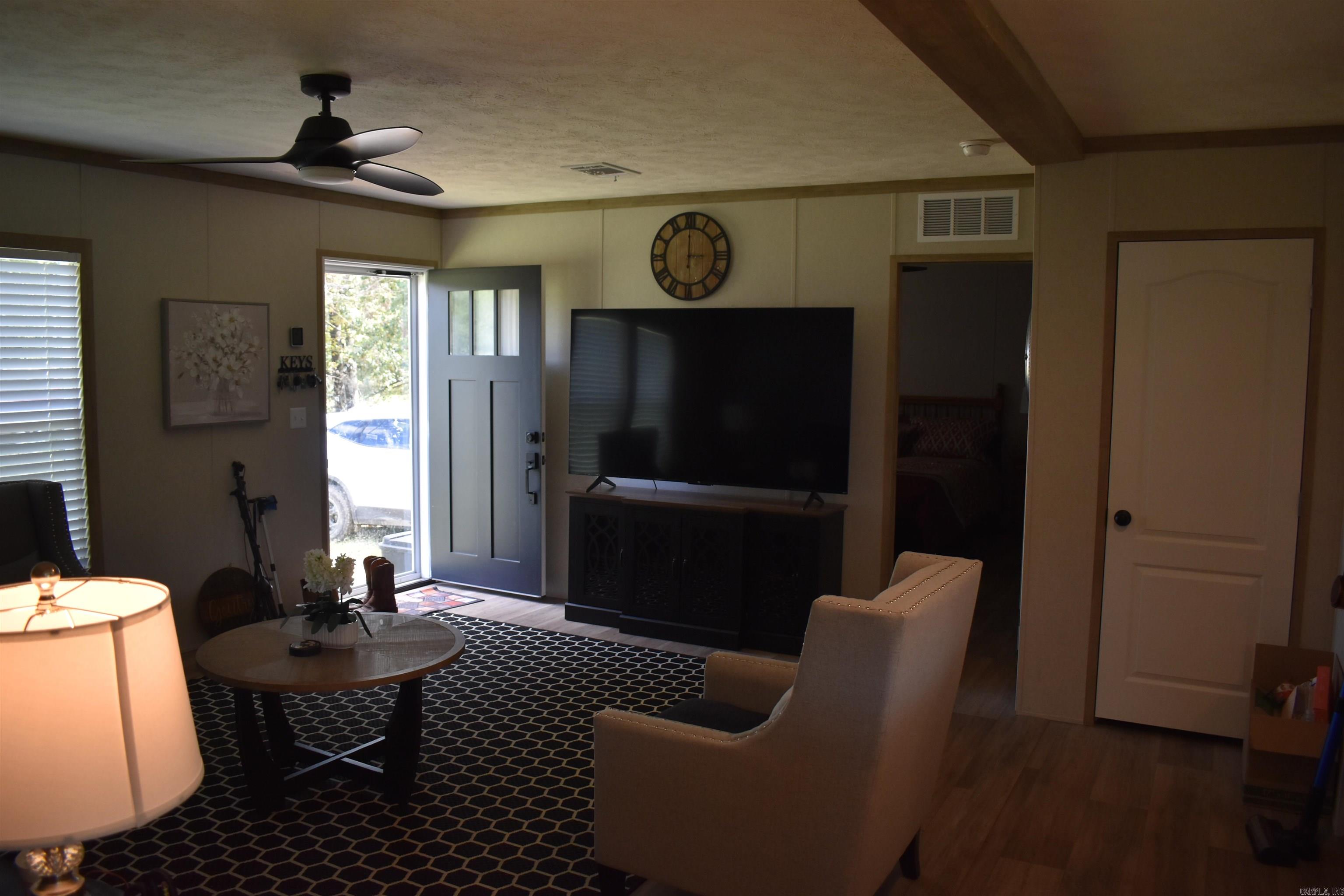 152 Kare Lane Grannis, AR 71944