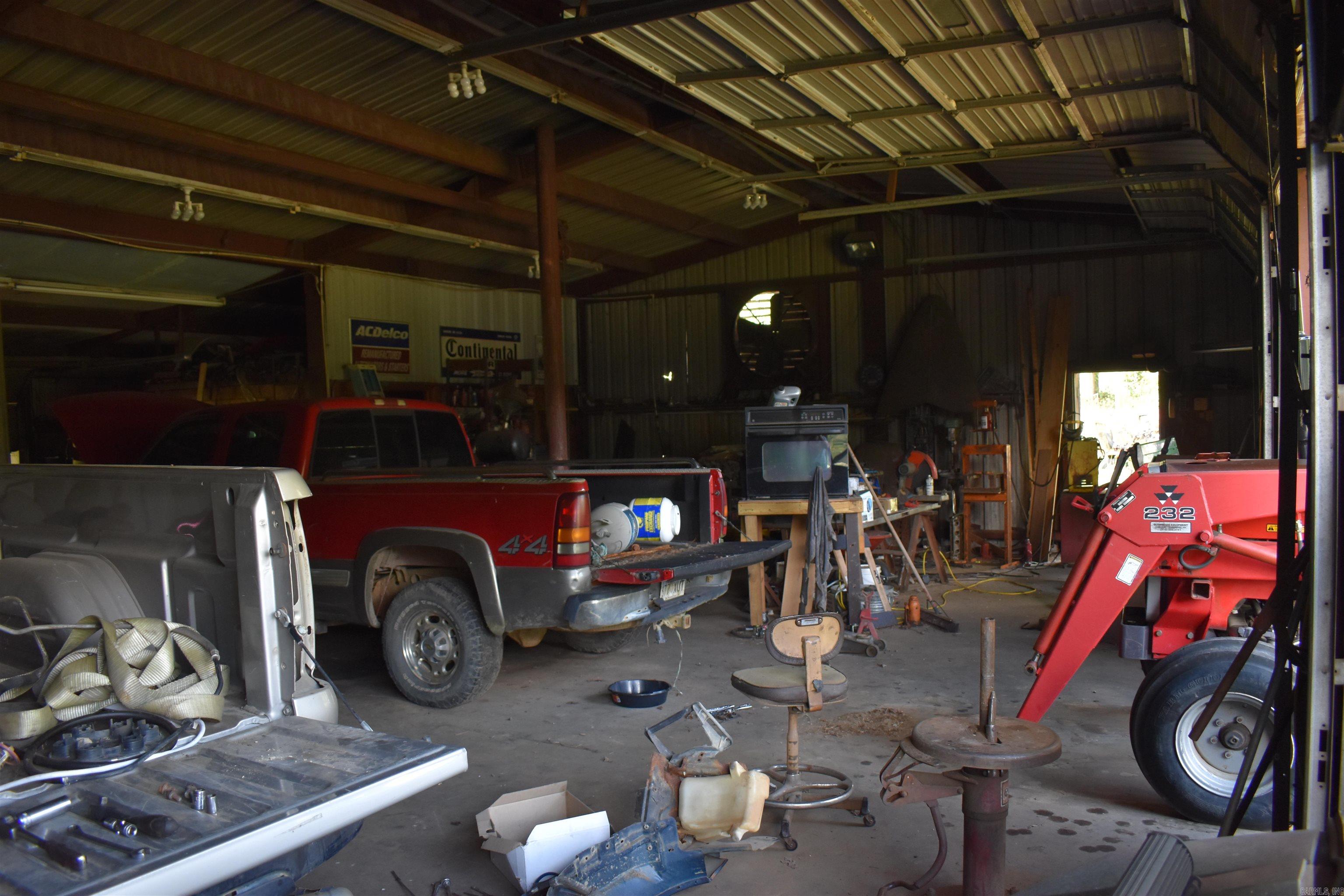 152 Kare Lane Grannis, AR 71944