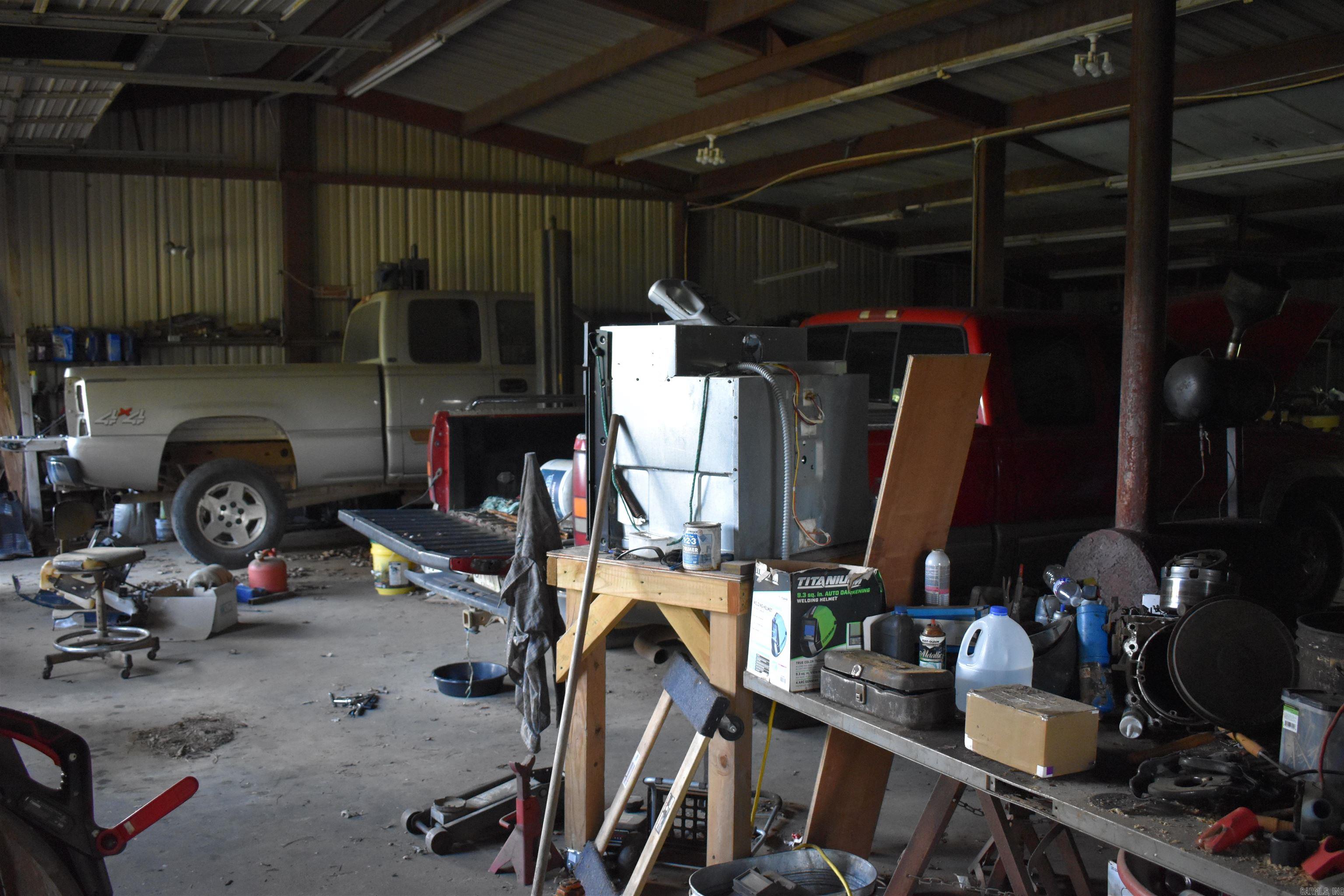 152 Kare Lane Grannis, AR 71944