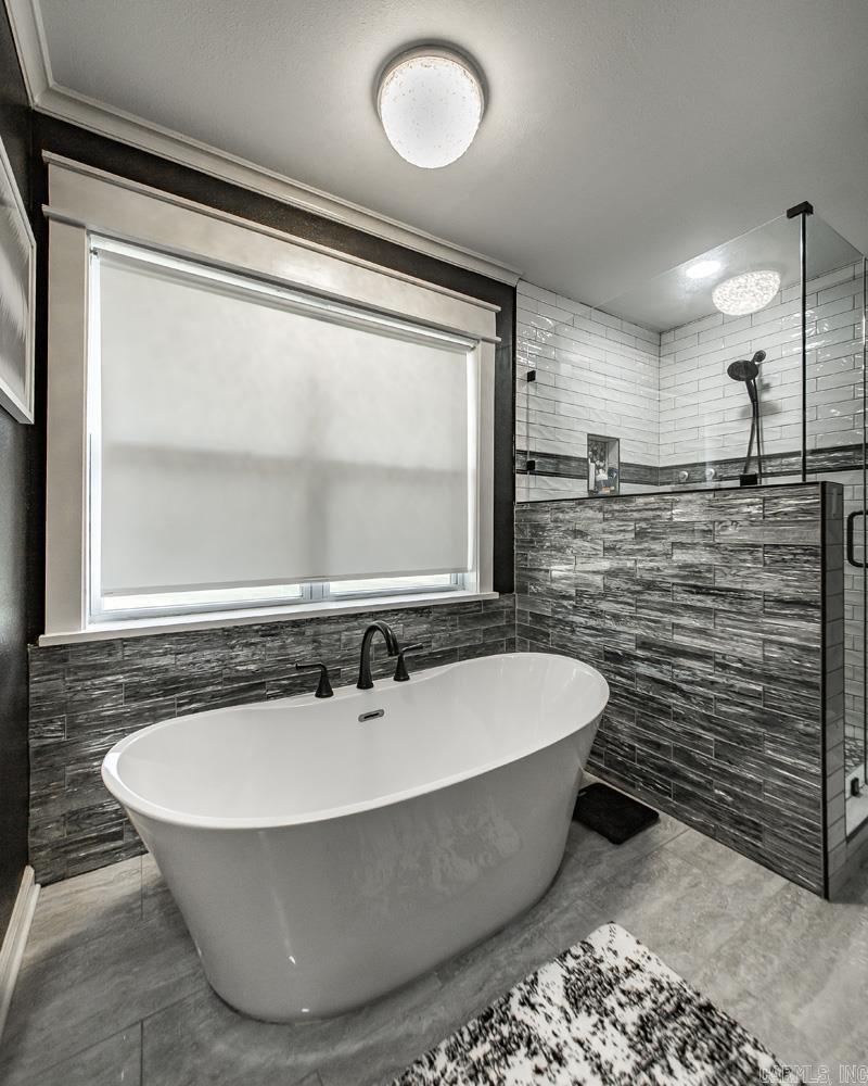 5821 AR HIGHWAY 294 Highway Jacksonville, AR 72076