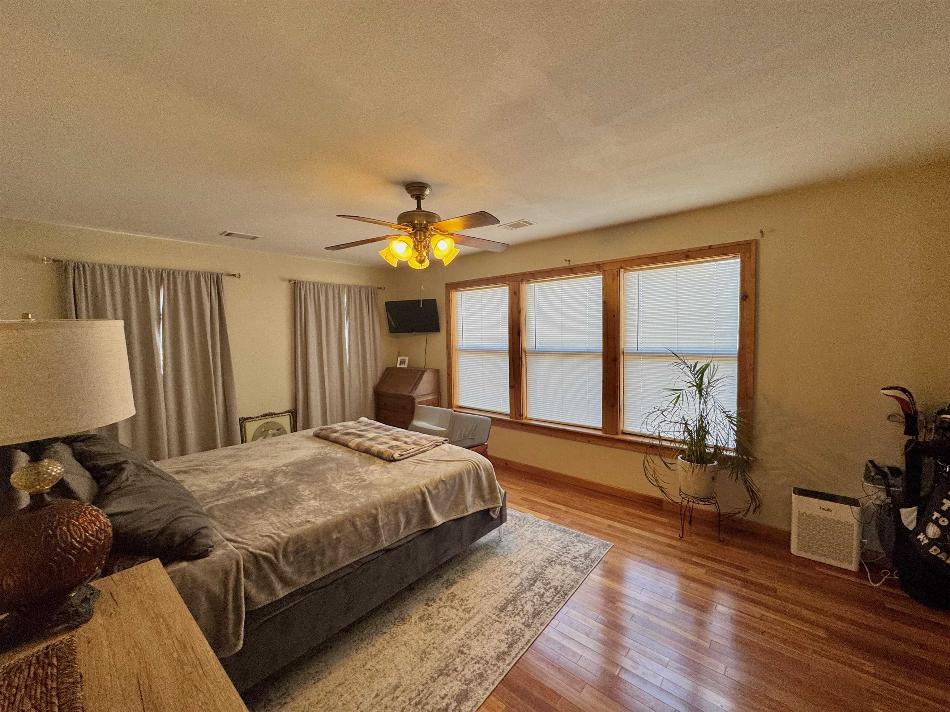 214 McVey Street Calico Rock, AR 72519