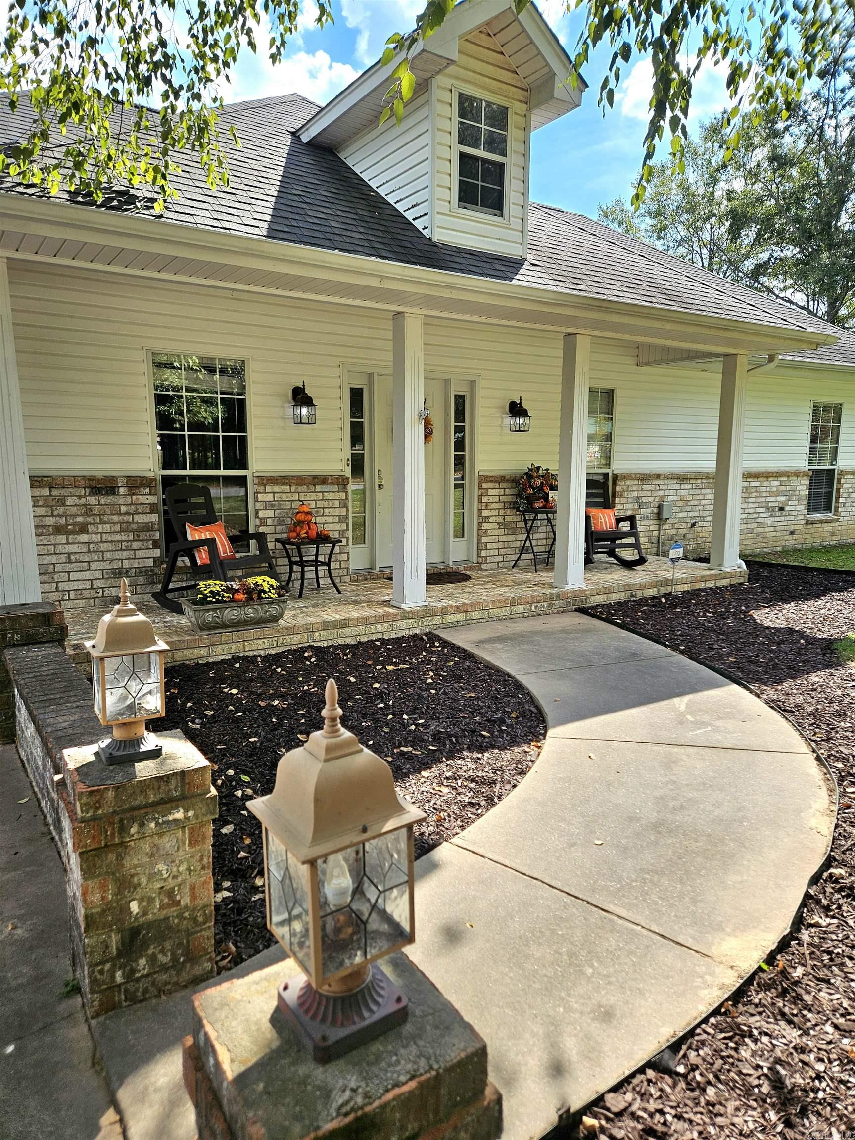 1018 W Holland Avenue White Hall, AR 71602