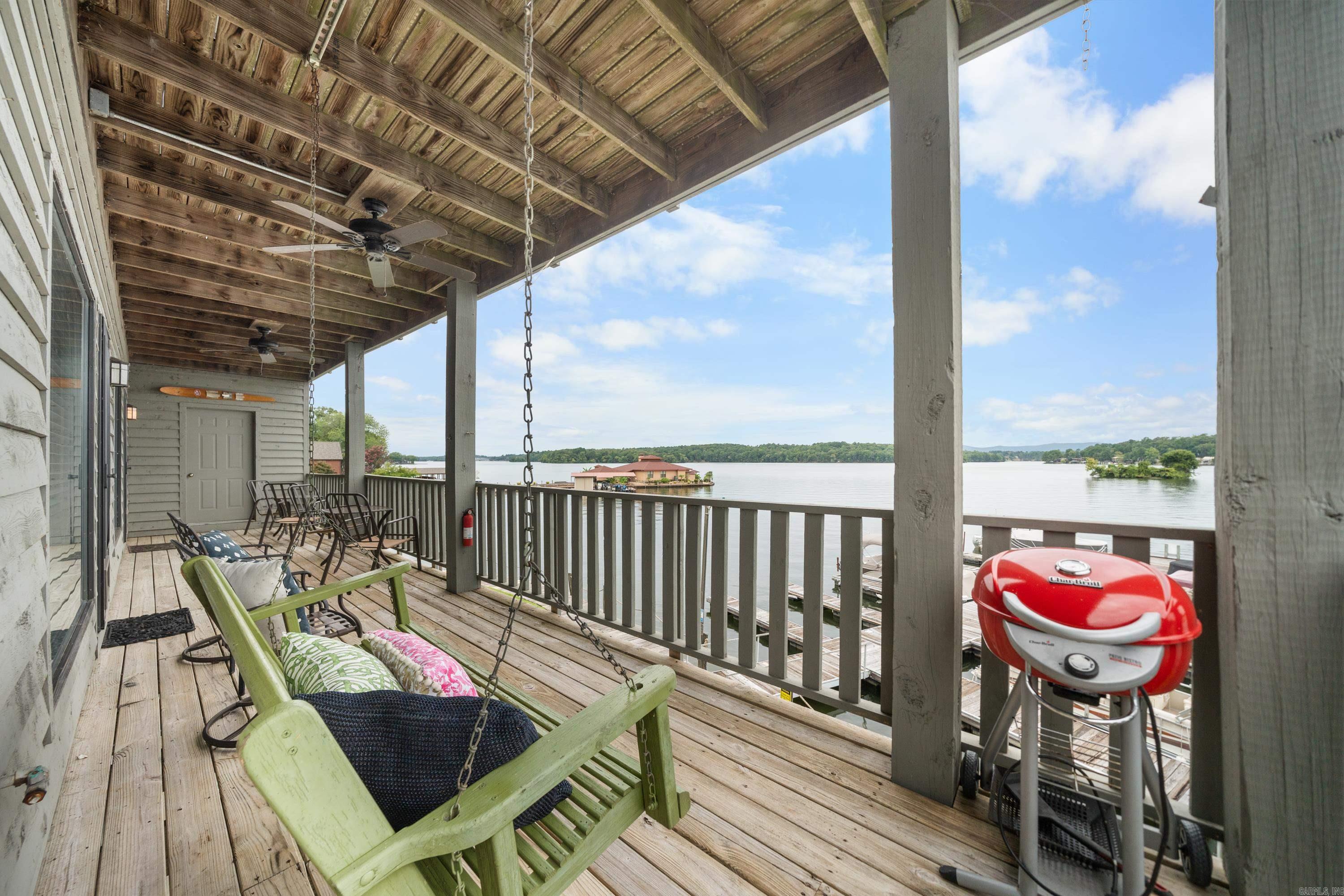 400 Farr Shores  Hot Springs, AR