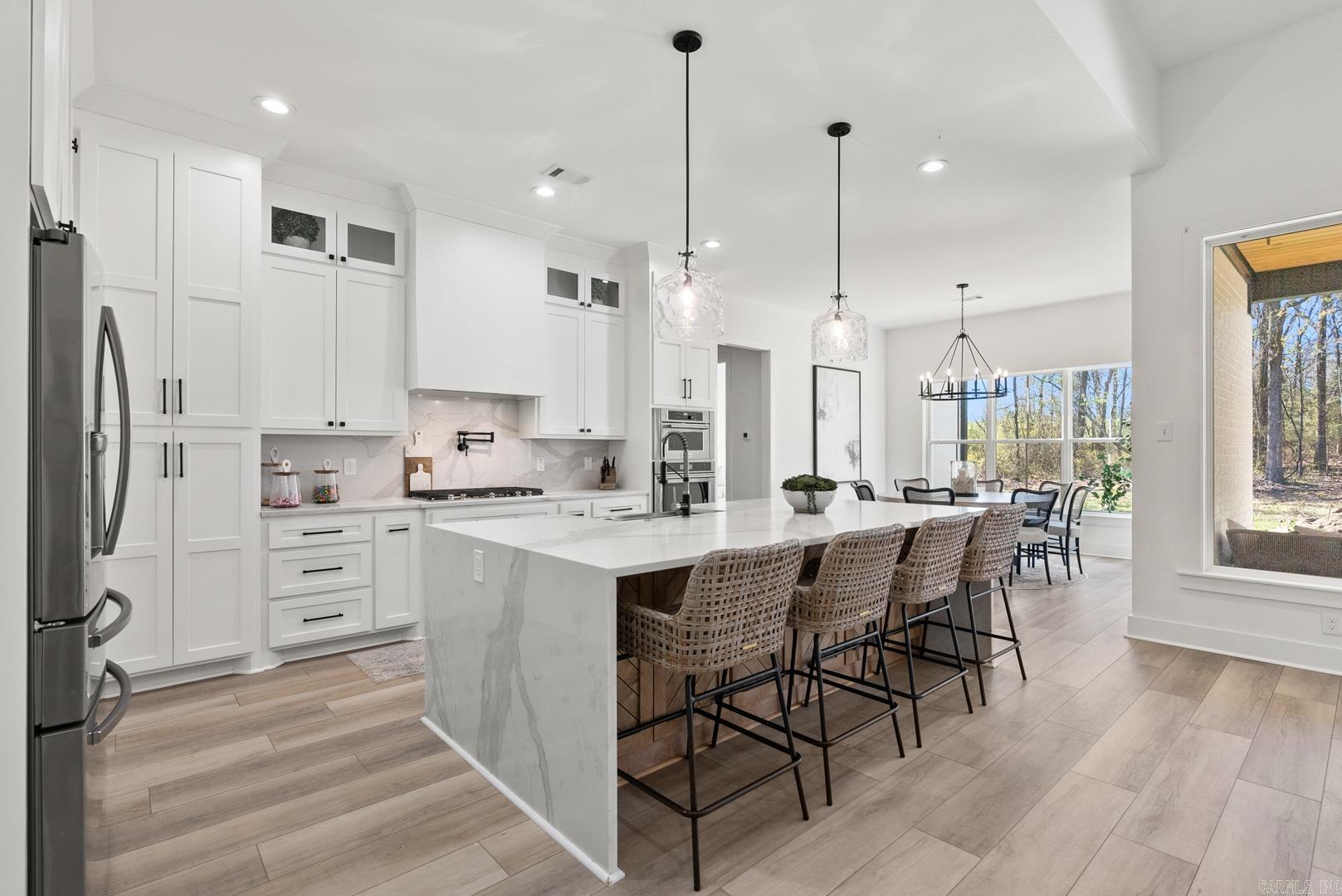 2505 Collins  Conway, AR