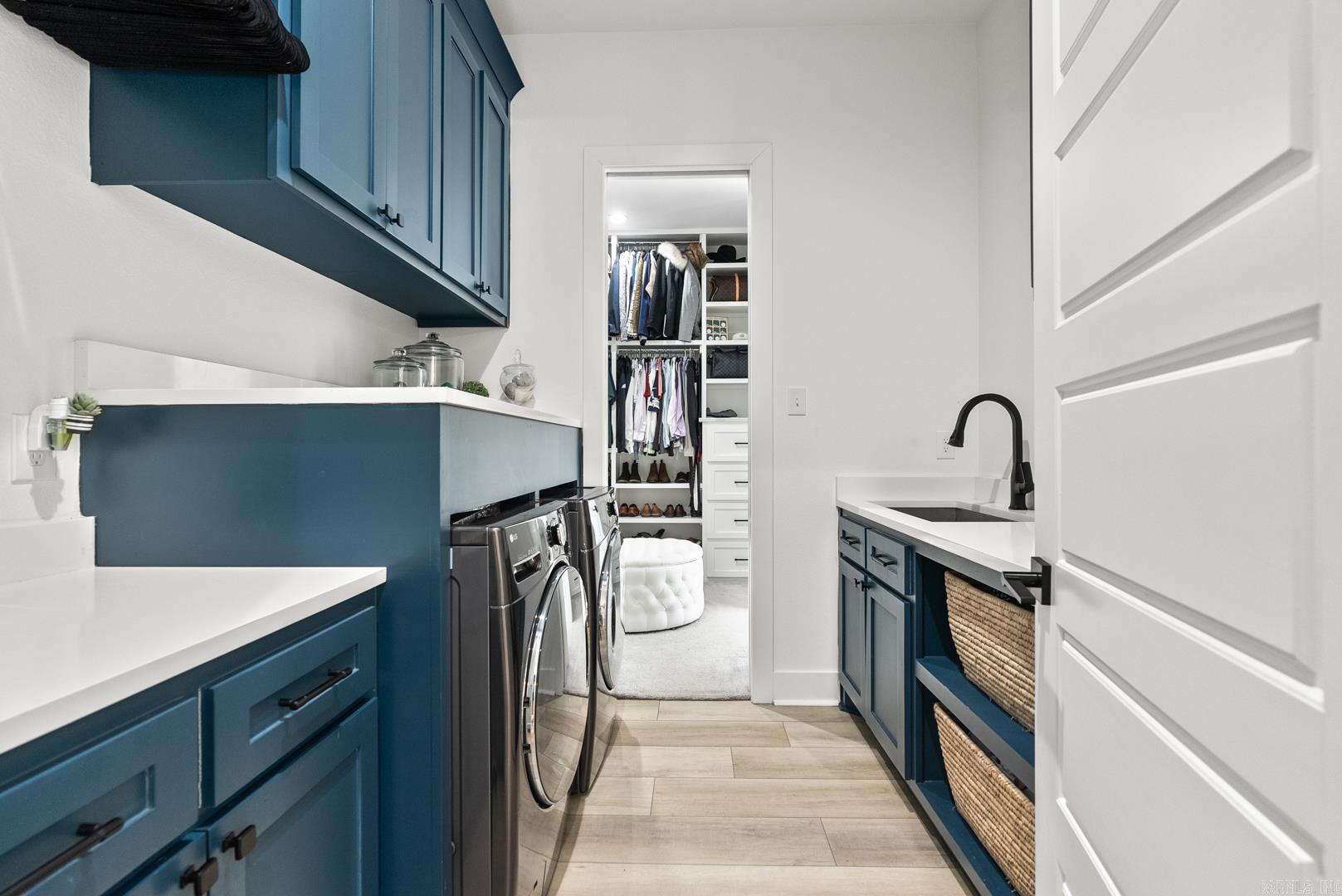 2505 Collins  Conway, AR