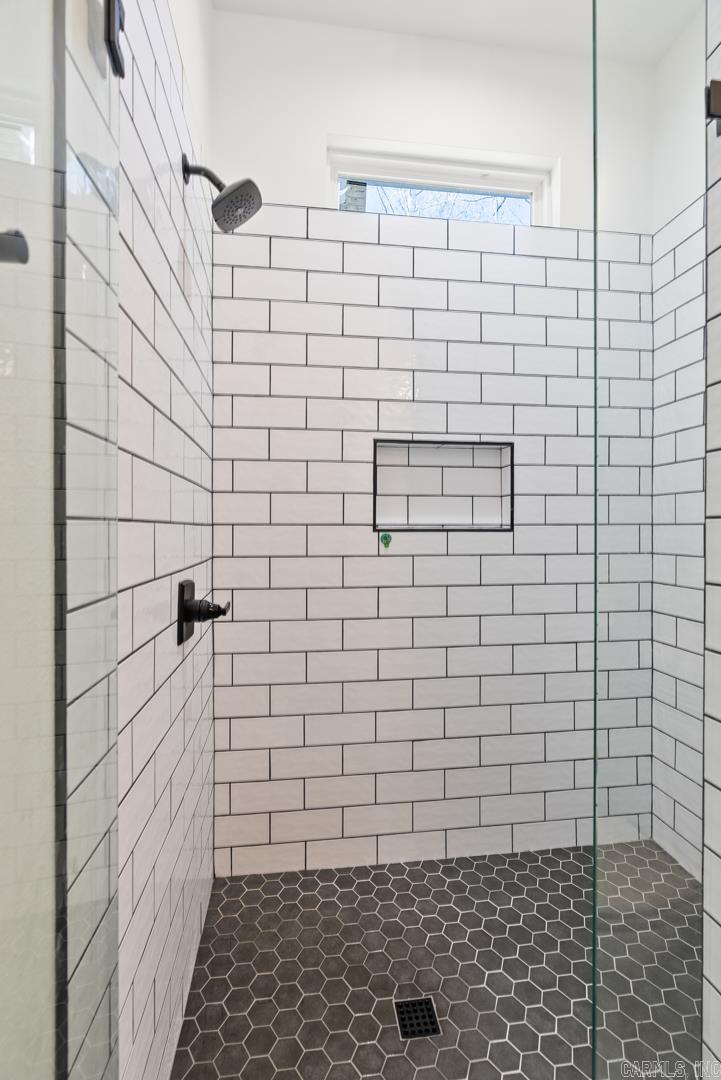 2505 Collins  Conway, AR