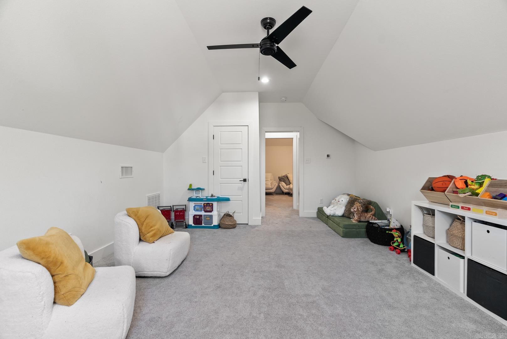 2505 Collins  Conway, AR