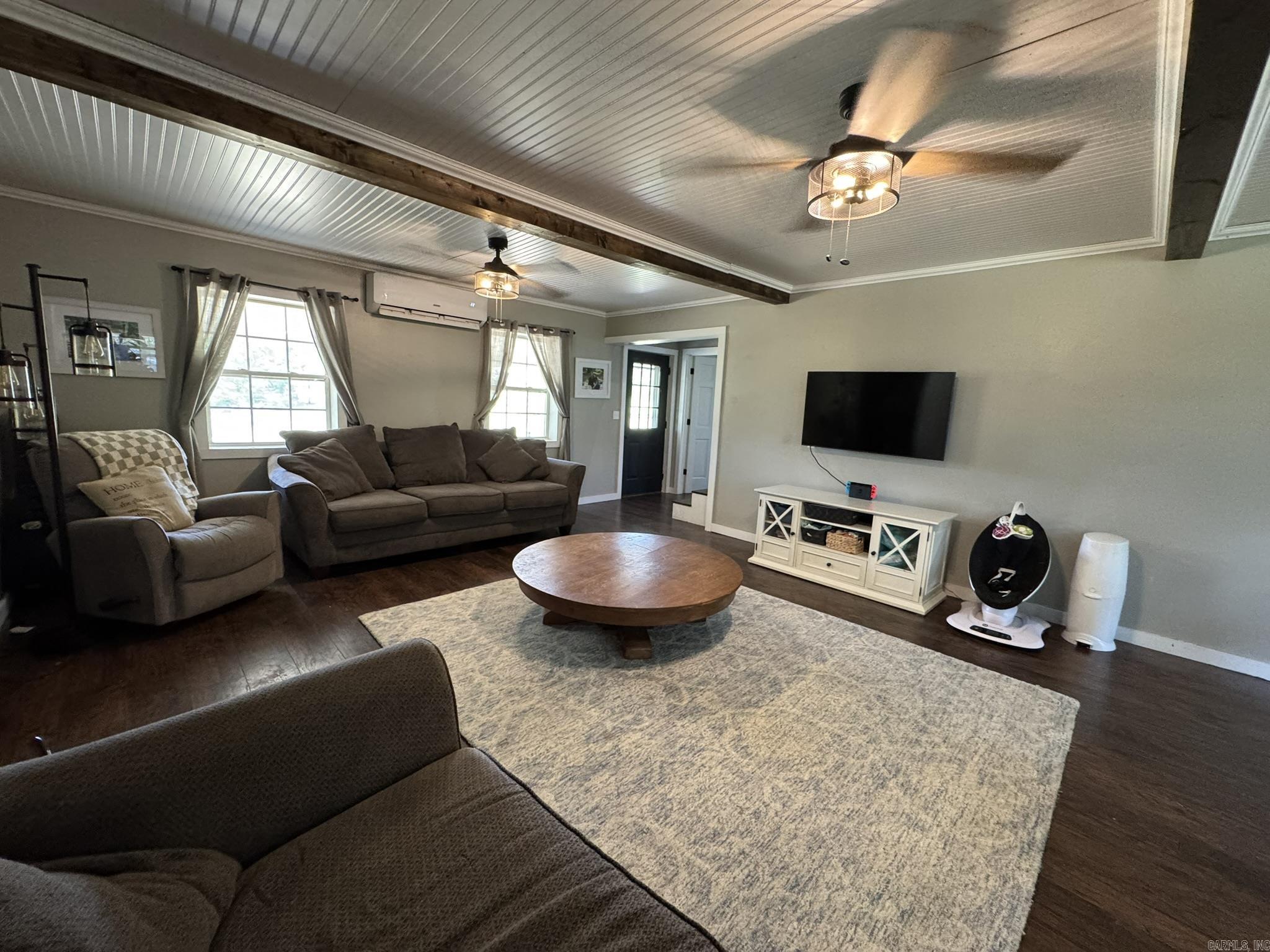 36 Cecil Road Morrilton, AR 72110