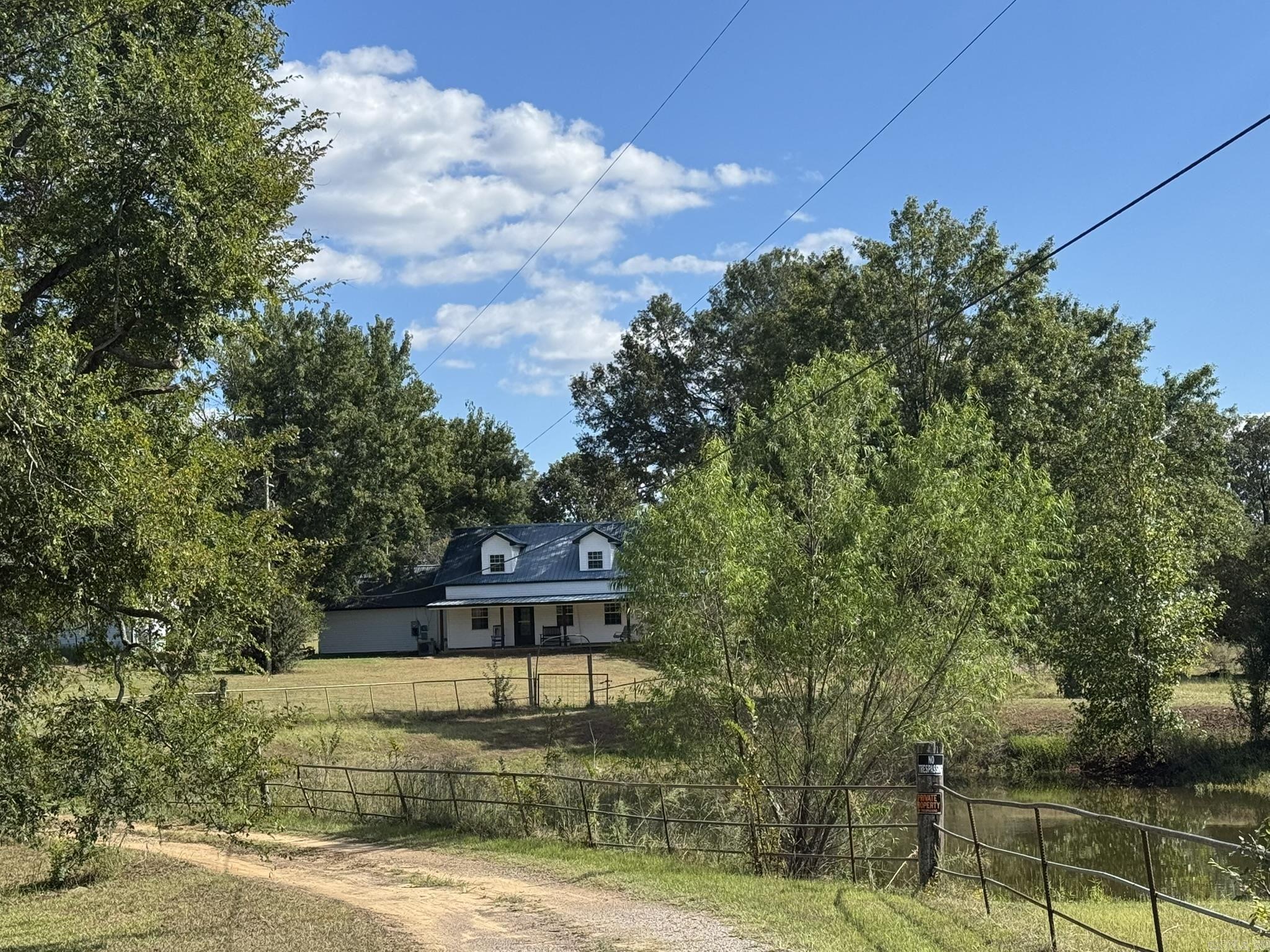 36 Cecil Road Morrilton, AR 72110