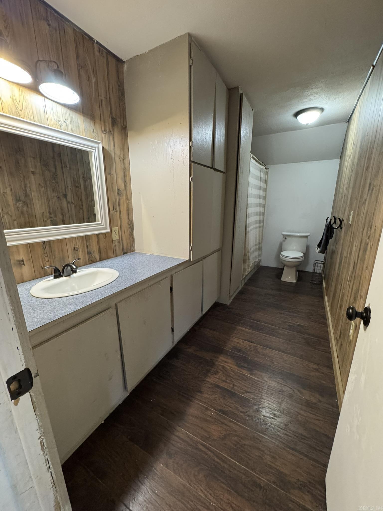 36 Cecil Road Morrilton, AR 72110