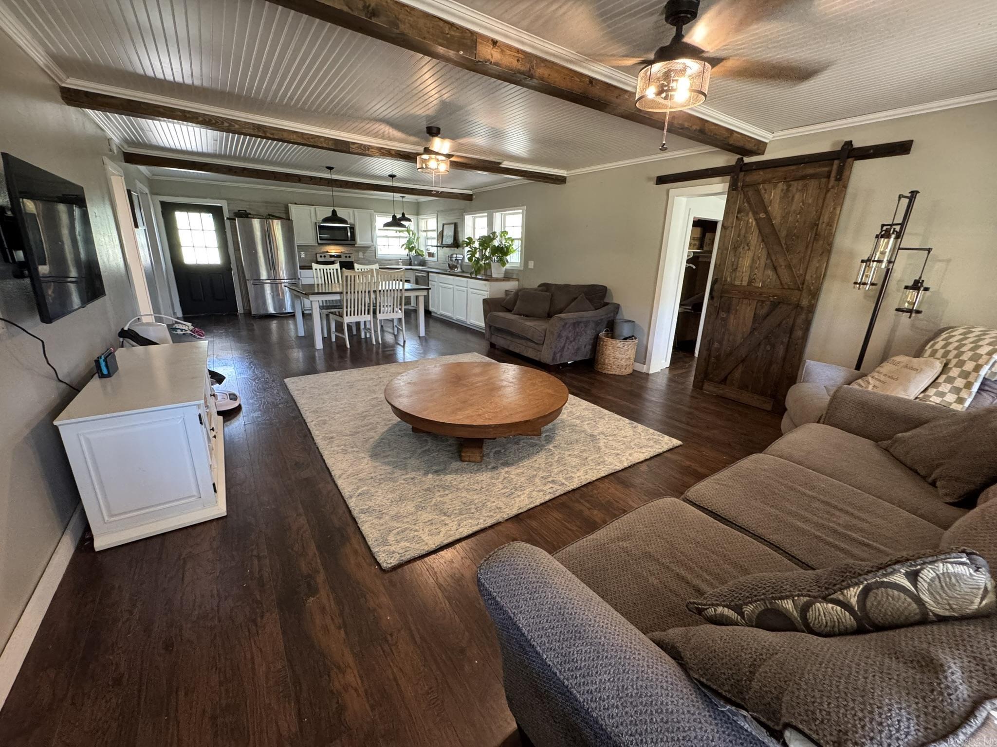 36 Cecil Road Morrilton, AR 72110