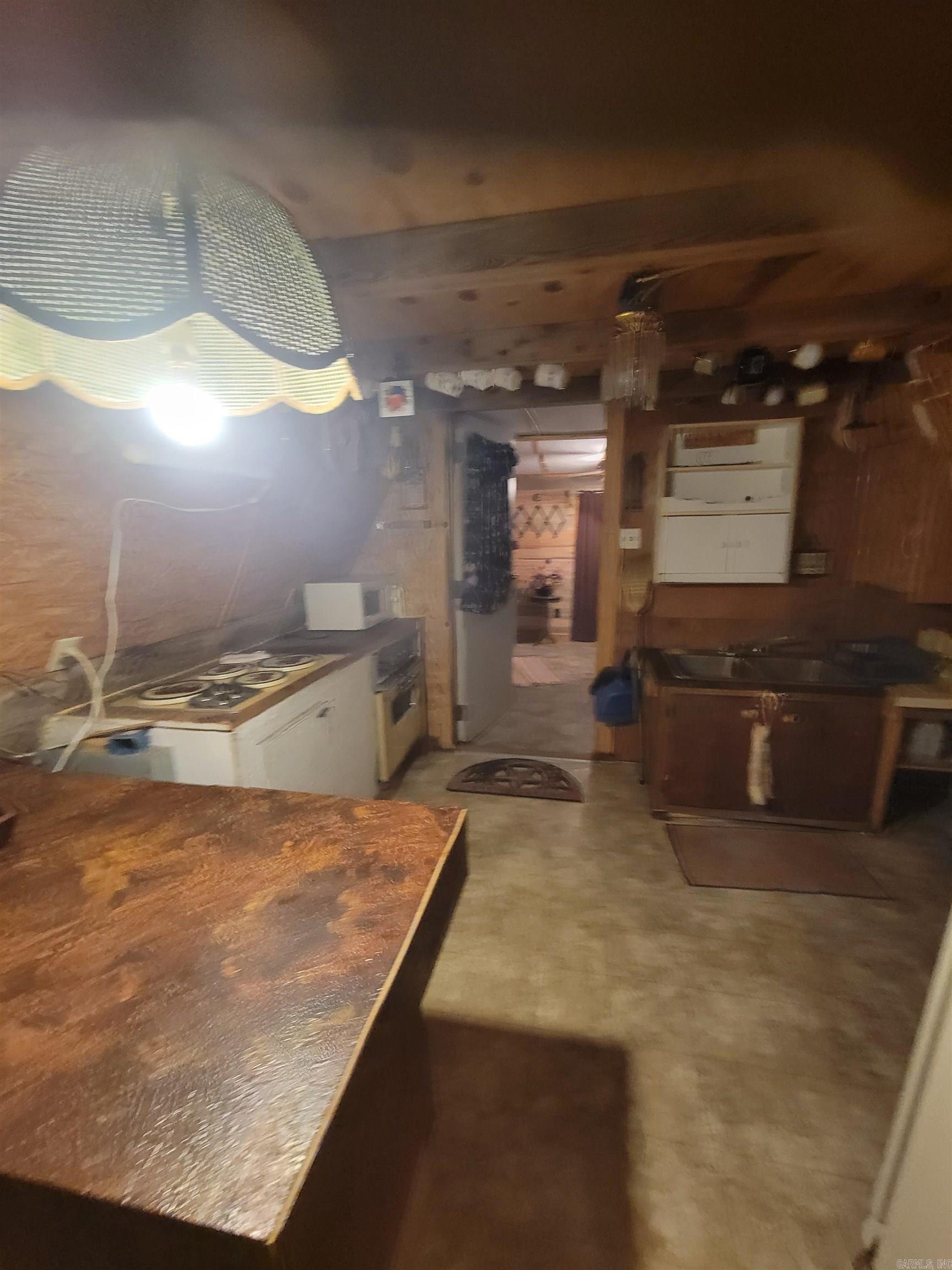 201 Peyton Mtn.  Dennard, AR