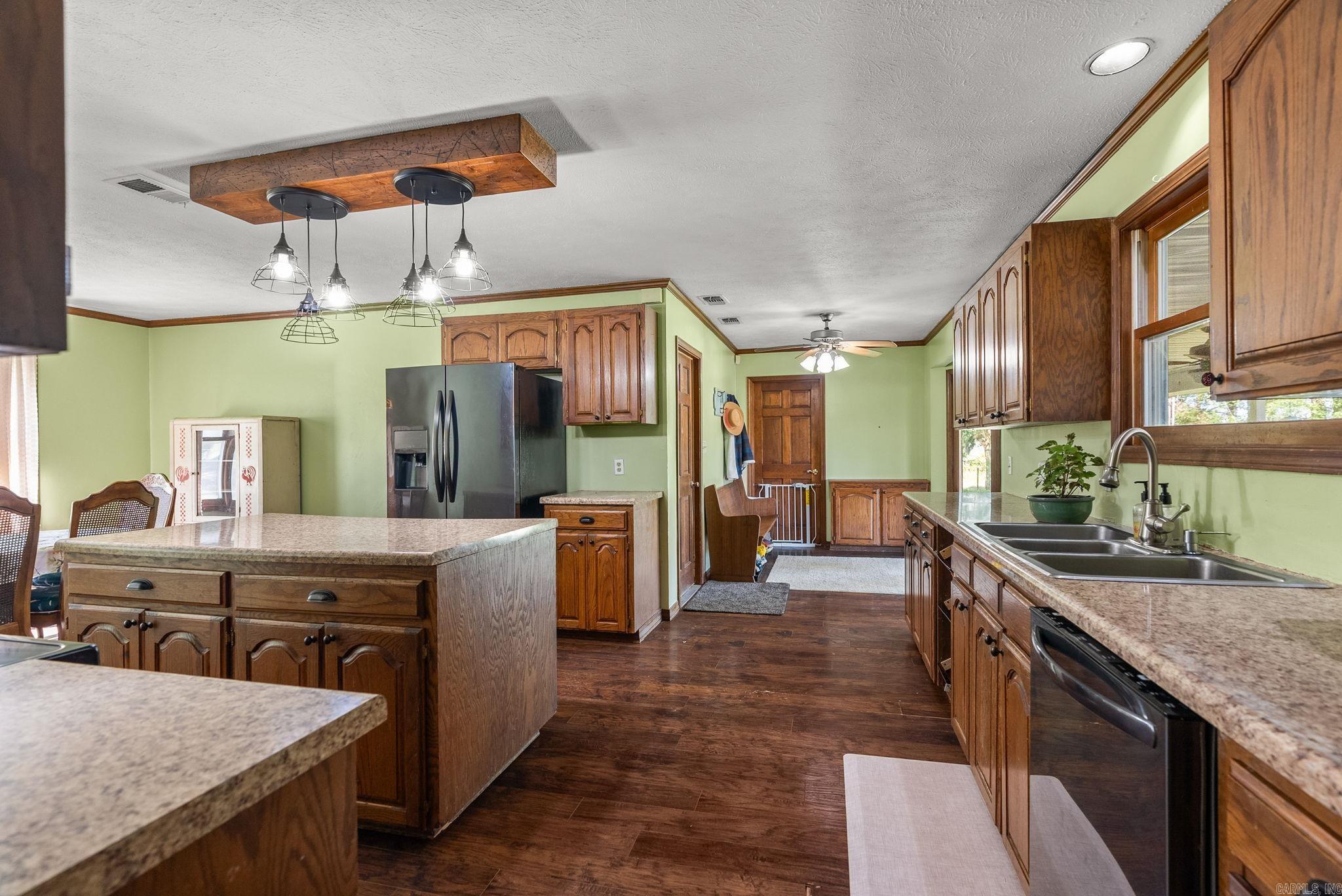 929 Highway 287 Conway, AR 72032