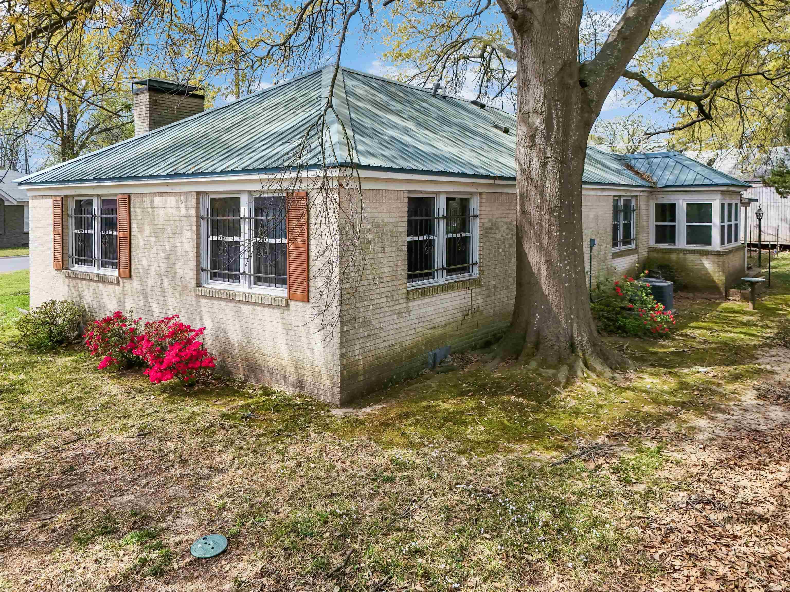 1701 W 18th  North Little Rock, AR