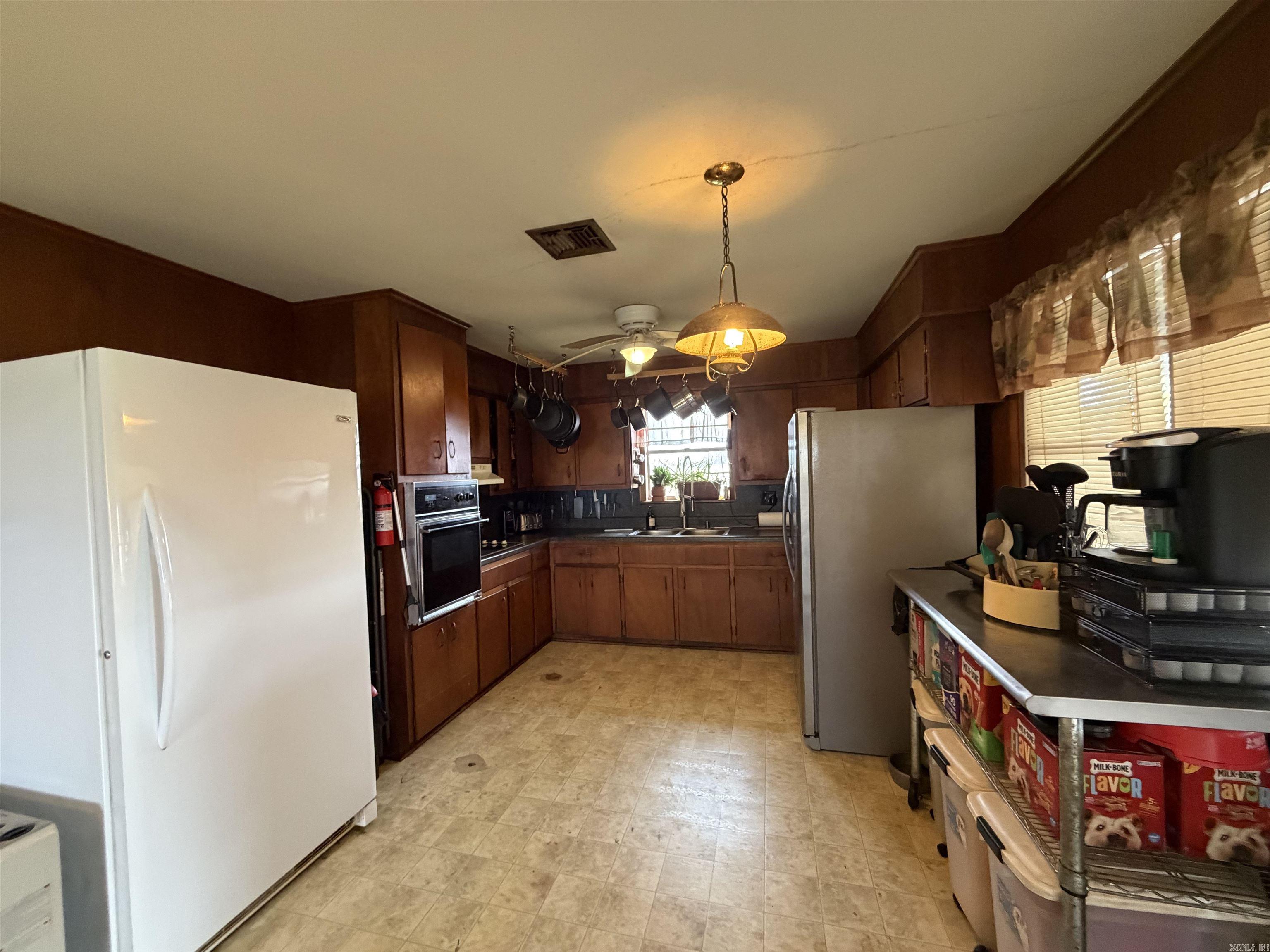 31610 E Hwy 54  Dumas, AR
