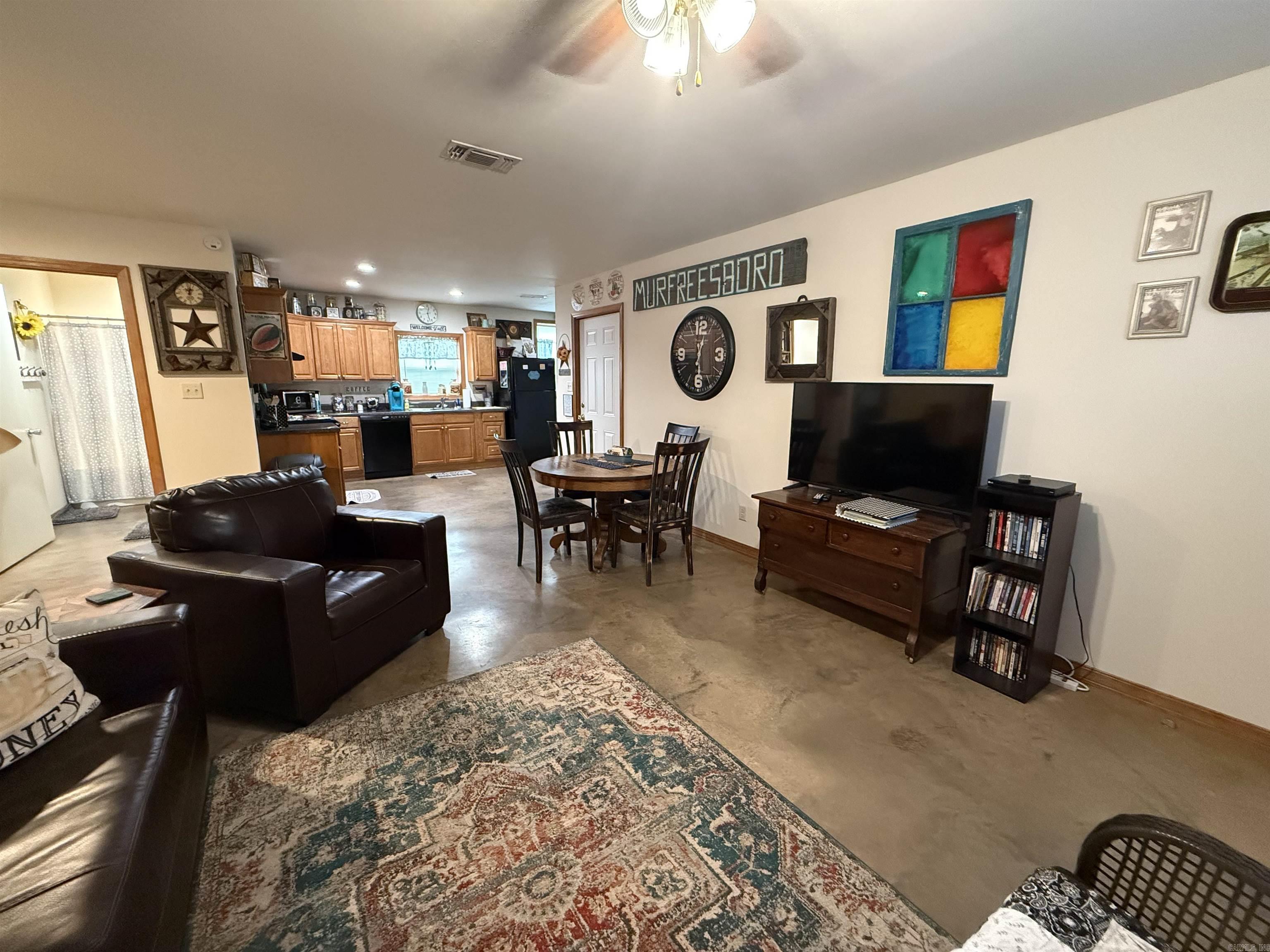 409 E 13th  Murfreesboro, AR