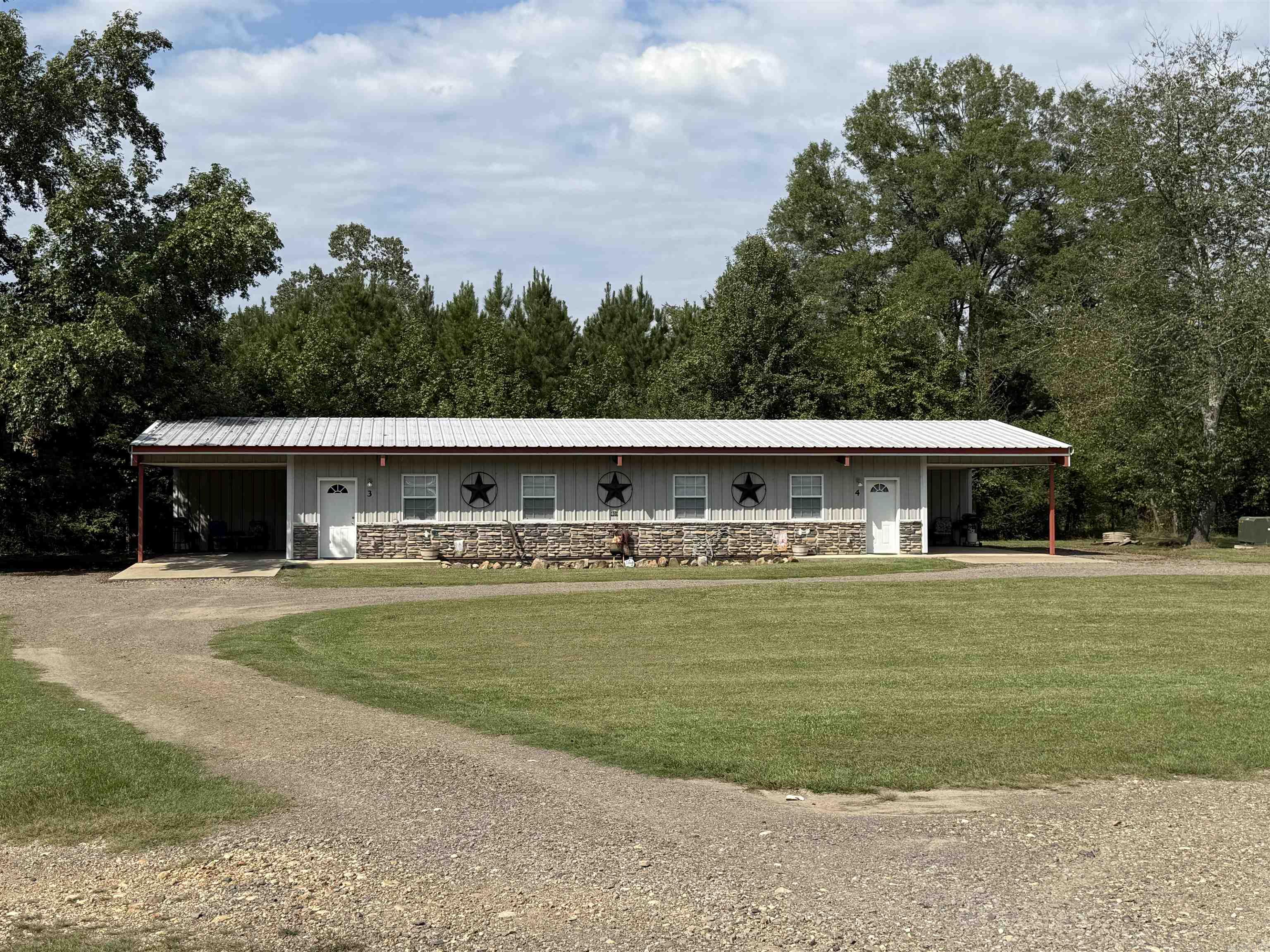 409 E 13th  Murfreesboro, AR