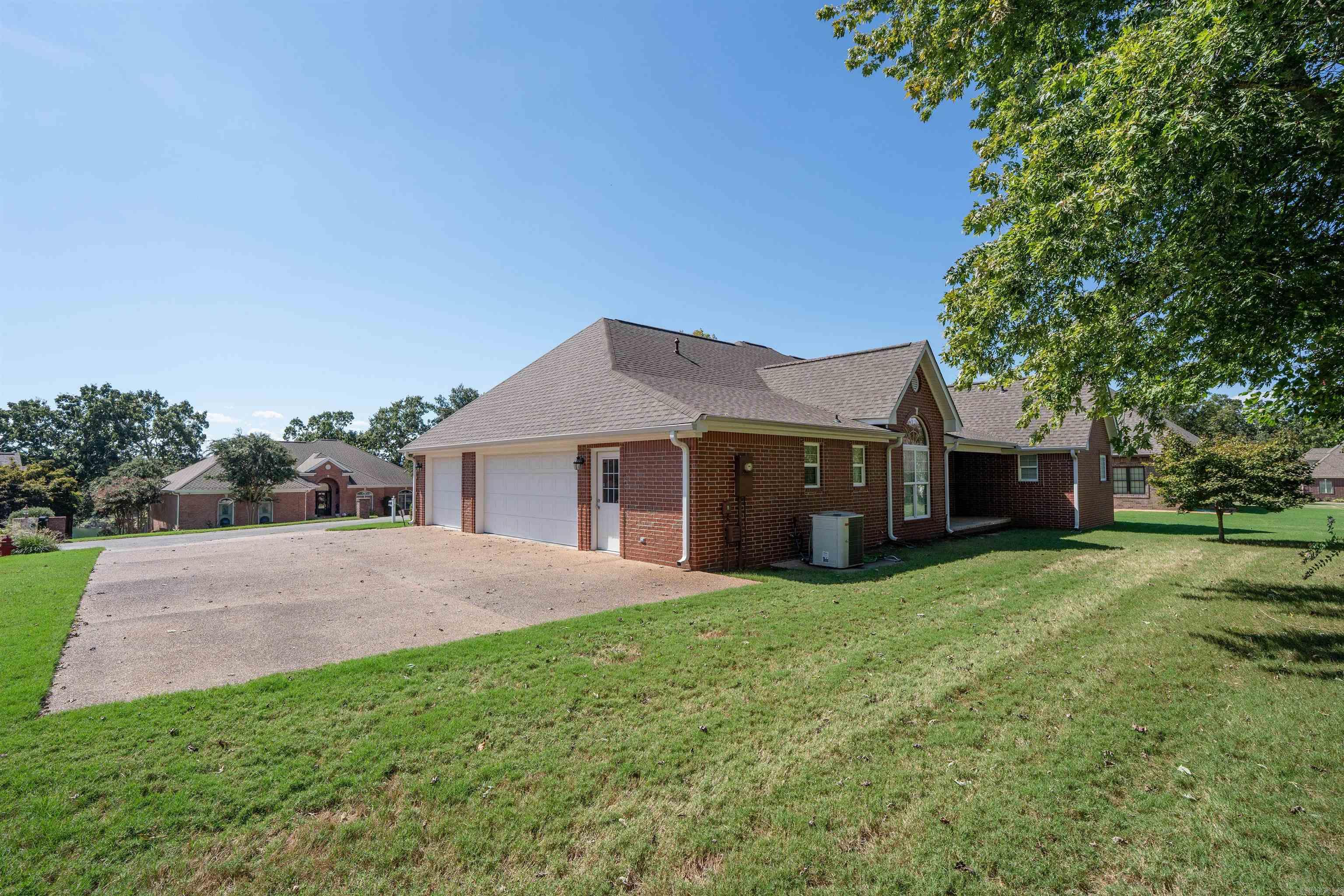 906 Eagle Bay Drive Heber Springs, AR 72543