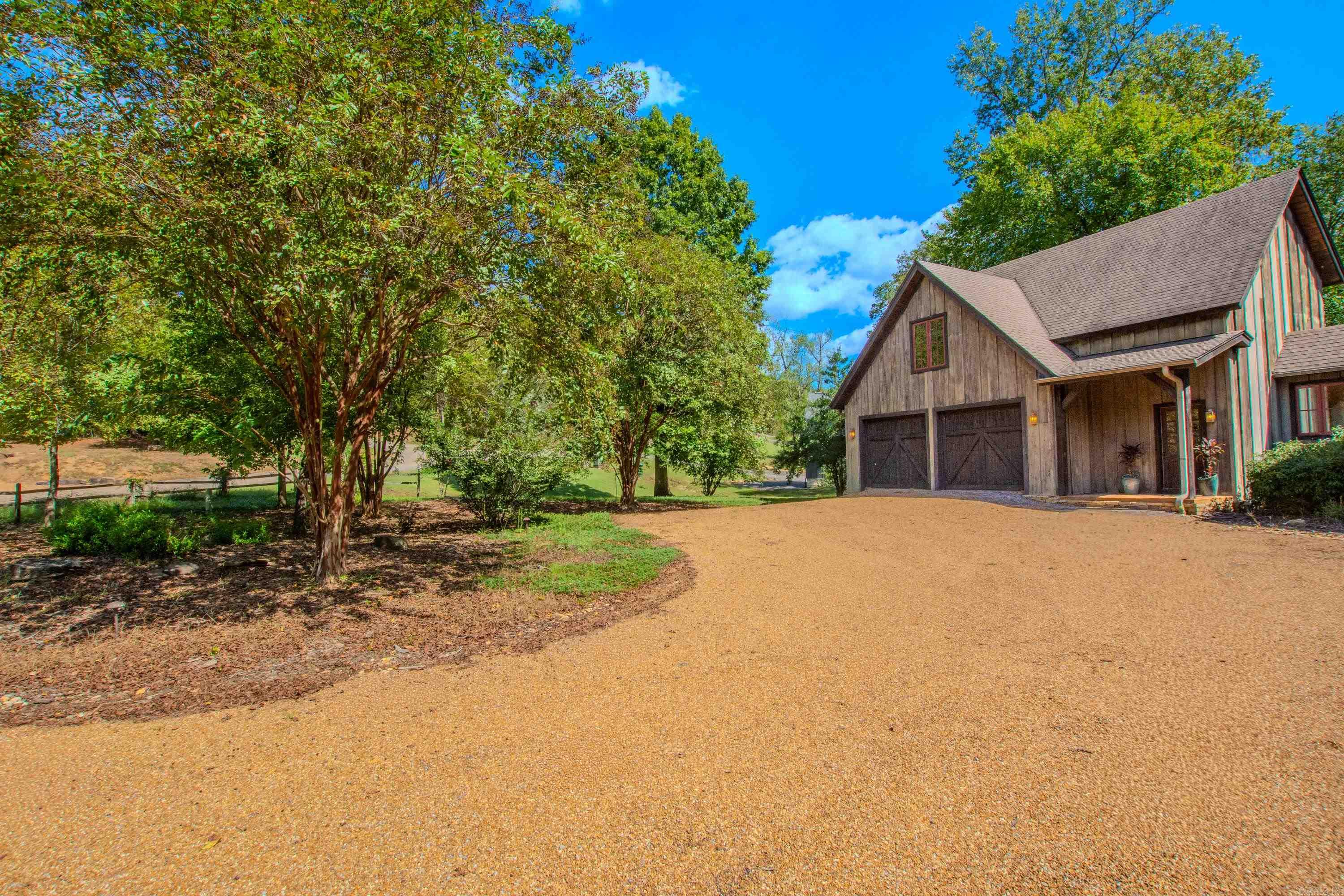 290 Primrose Creek  Heber Springs, AR