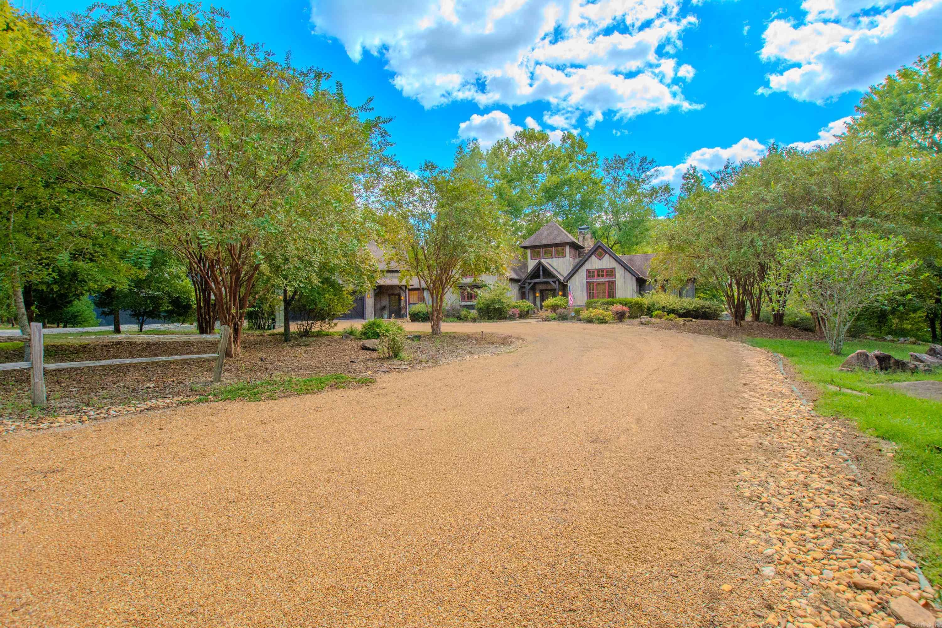 290 Primrose Creek  Heber Springs, AR