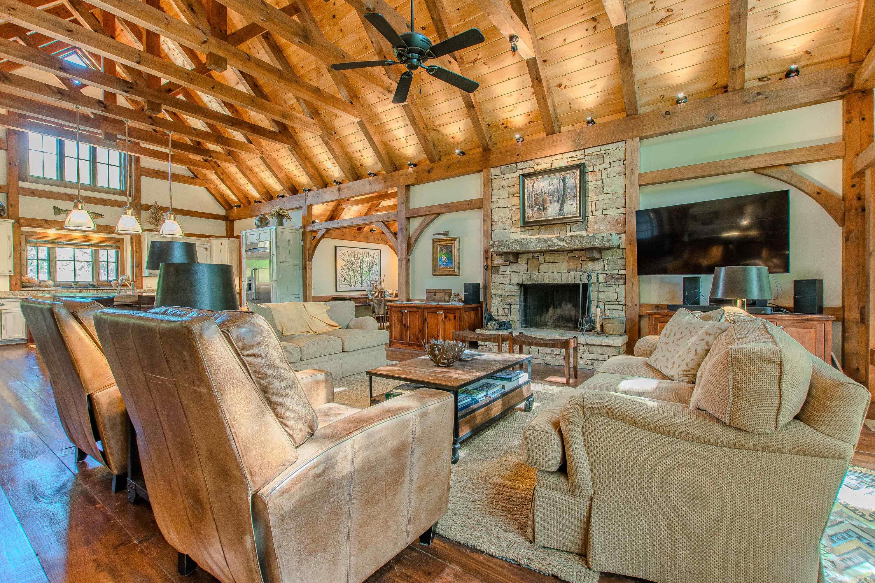 290 Primrose Creek  Heber Springs, AR