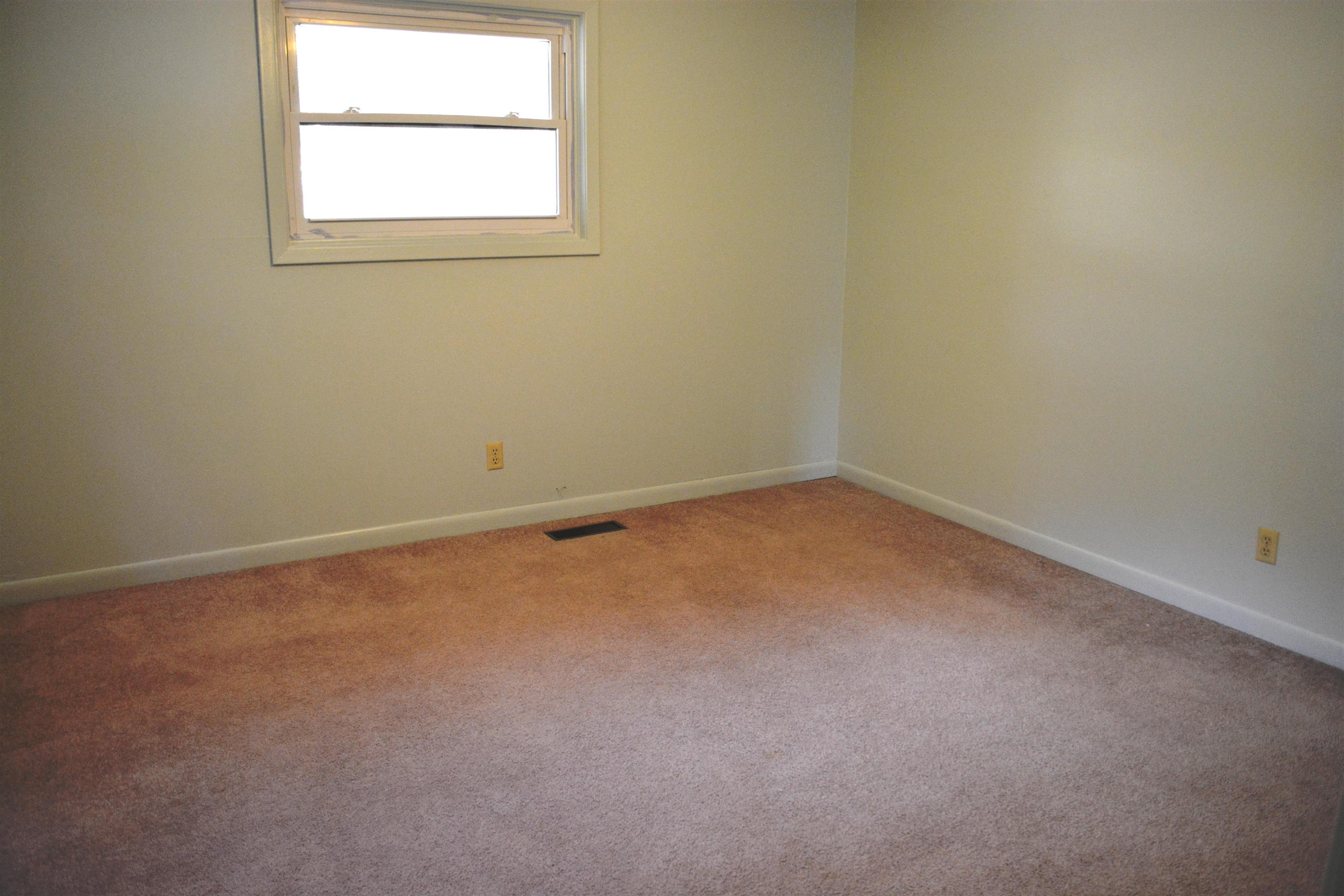 74 Enid  Cherokee Village, AR