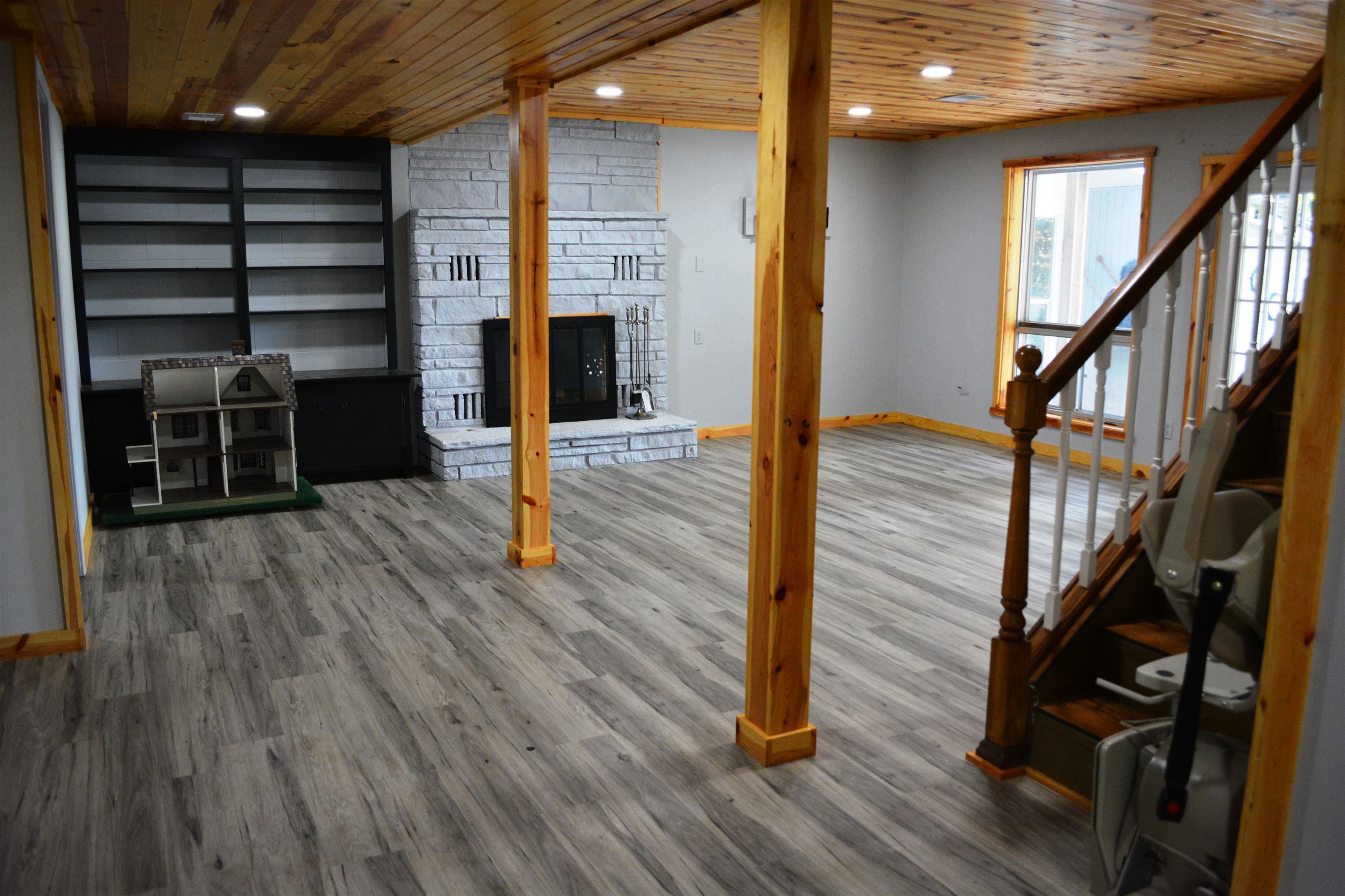 74 Enid  Cherokee Village, AR