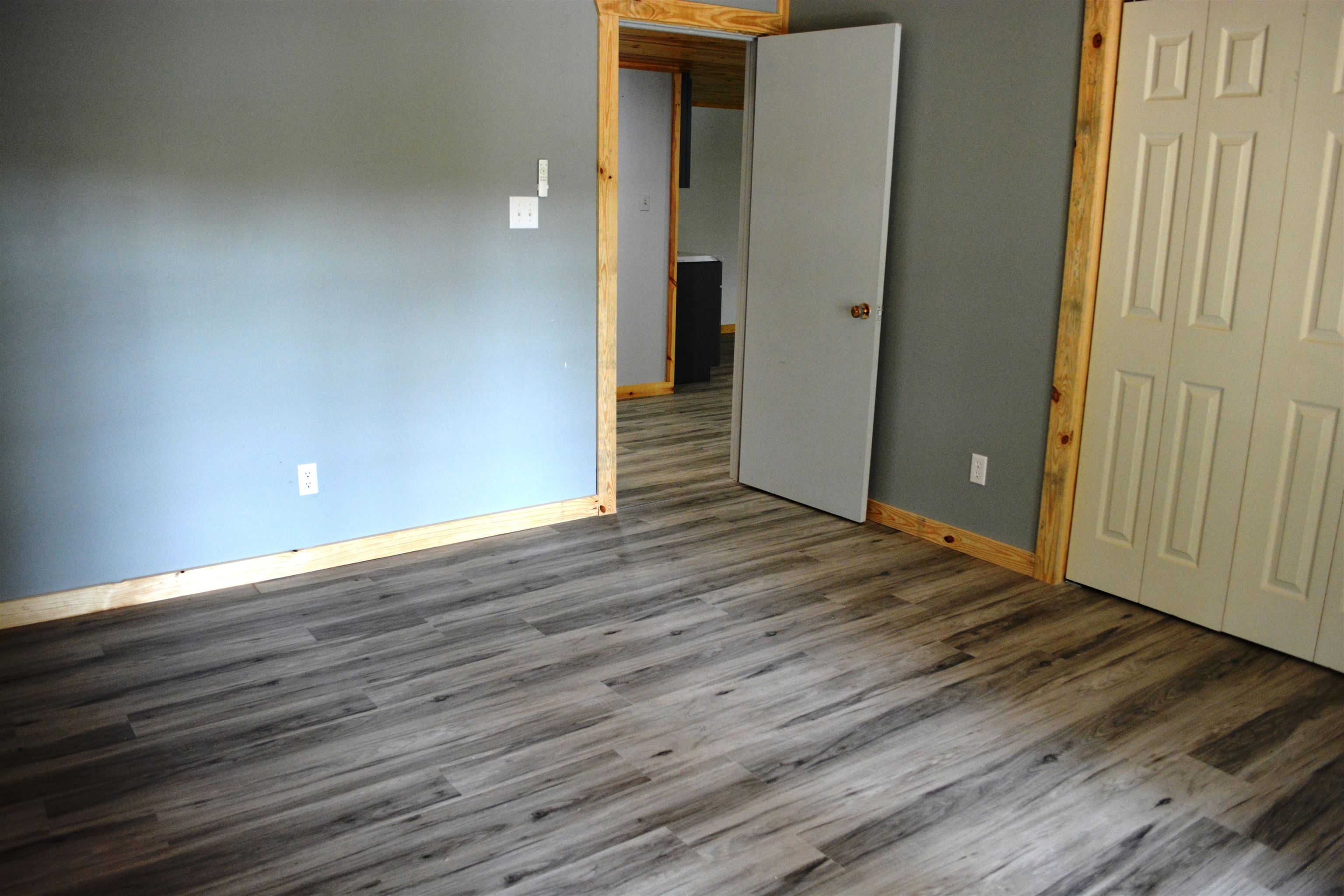 74 Enid  Cherokee Village, AR