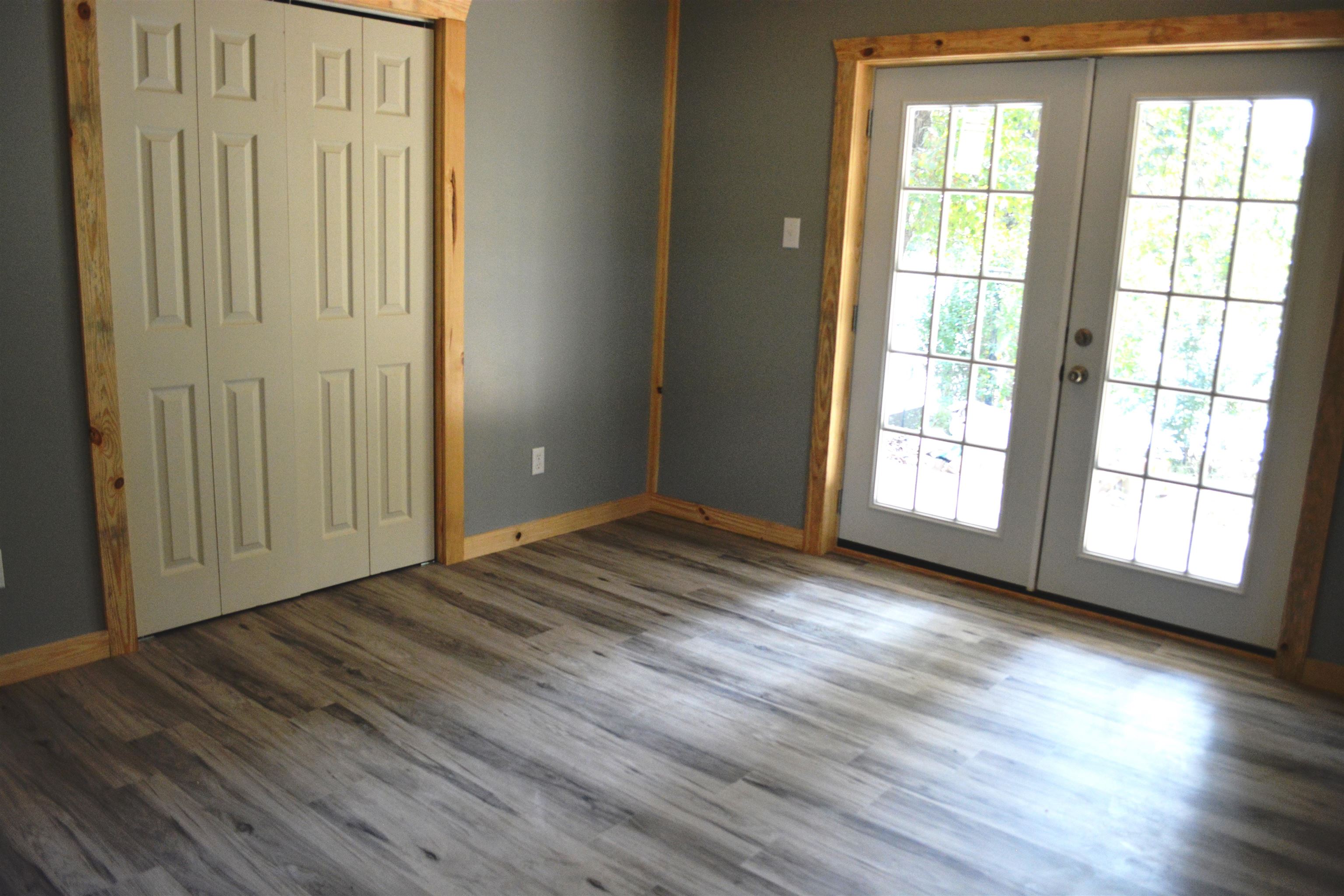 74 Enid  Cherokee Village, AR