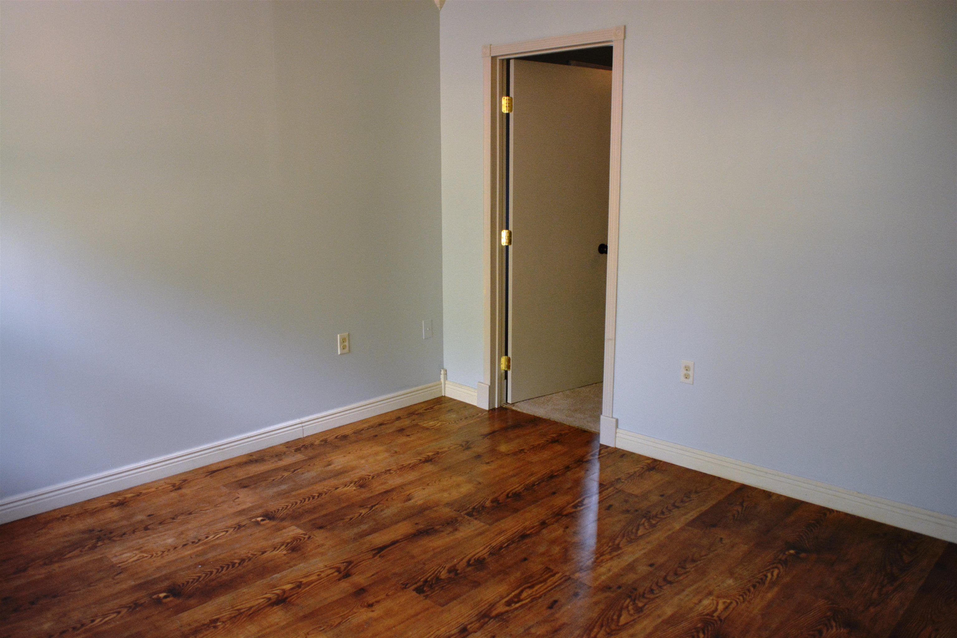 74 Enid  Cherokee Village, AR